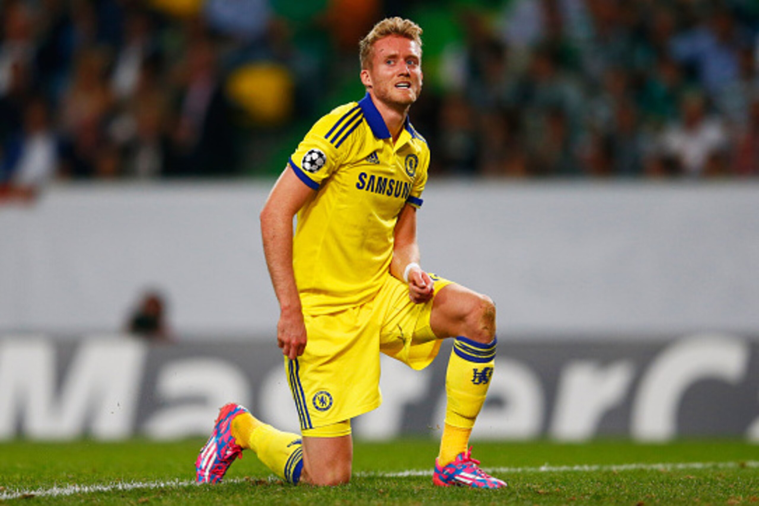 LISBON, PORTUGAL - SEPTEMBER 30:  Andre Schuerrle of Chelsea reacts after a missed chance during the UEFA Champions League Group G match between Sporting Clube de Portugal and Chelsea FC at Estadio Jose Alvalade on September 30, 2014 in Lisbon, Portugal. 