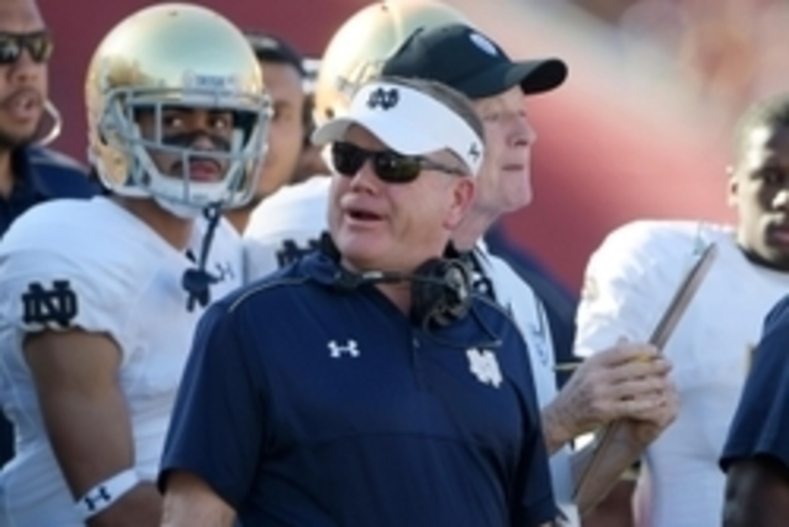 Nov 29, 2014; Los Angeles, CA, USA; Notre Dame Fighting Irish coach Brian Kelly reacts against the Southern California Trojans at Los Angeles Memorial Coliseum. Mandatory Credit: Kirby Lee-USA TODAY Sports Nov 29, 2014; Los Angeles, CA, USA; Notre Dame Fighting Irish coach Brian Kelly reacts against the Southern California Trojans at Los Angeles Memorial Coliseum. Mandatory Credit: Kirby Lee-USA TODAY Sports