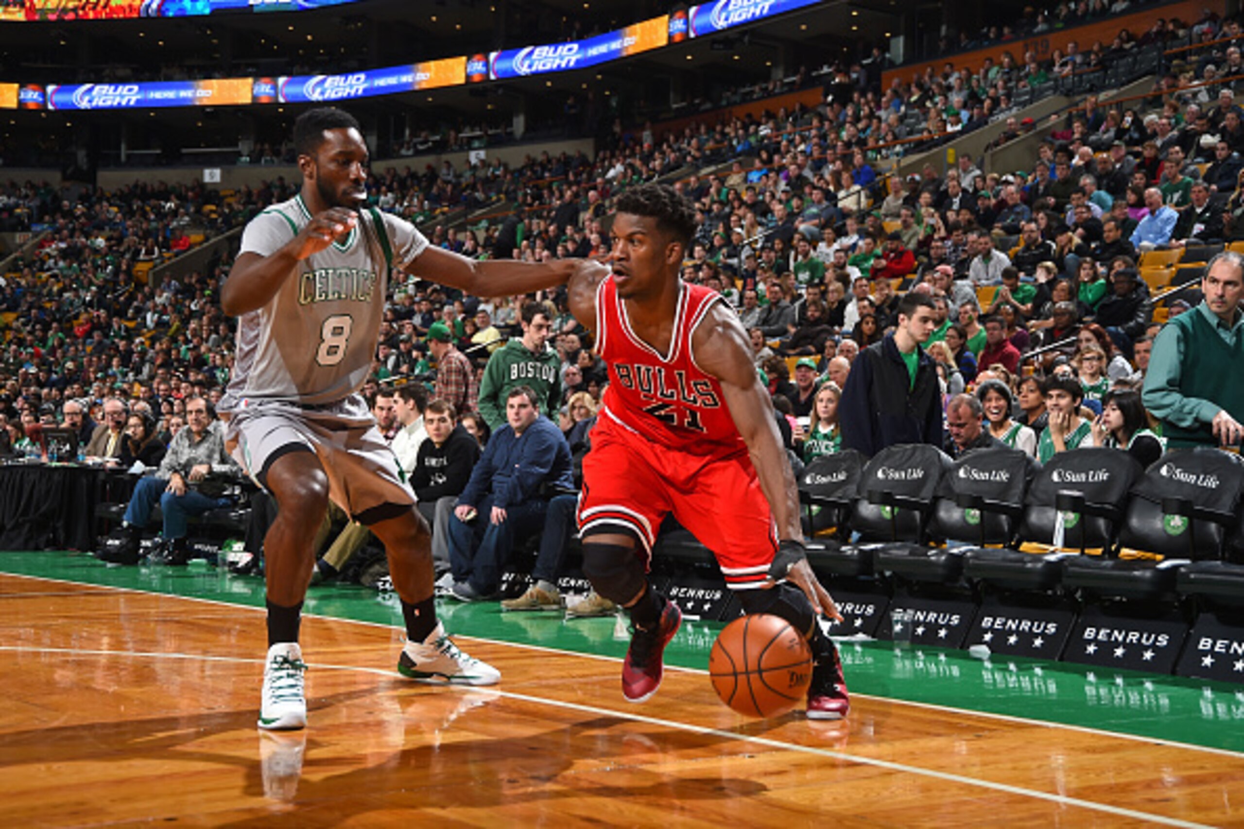 BOSTON, MA - NOVEMBER 28: Jimmy Butler #21 of the Chicago Bulls handles the ball against Jeff Green #8 of the Boston Celtics on November 28, 2014 at the TD Garden in Boston, Massachusetts. NOTE TO USER: User expressly acknowledges and agrees that, by dow BOSTON, MA - NOVEMBER 28: Jimmy Butler #21 of the Chicago Bulls handles the ball against Jeff Green #8 of the Boston Celtics on November 28, 2014 at the TD Garden in Boston, Massachusetts. NOTE TO USER: User expressly acknowledges and agrees that, by dow