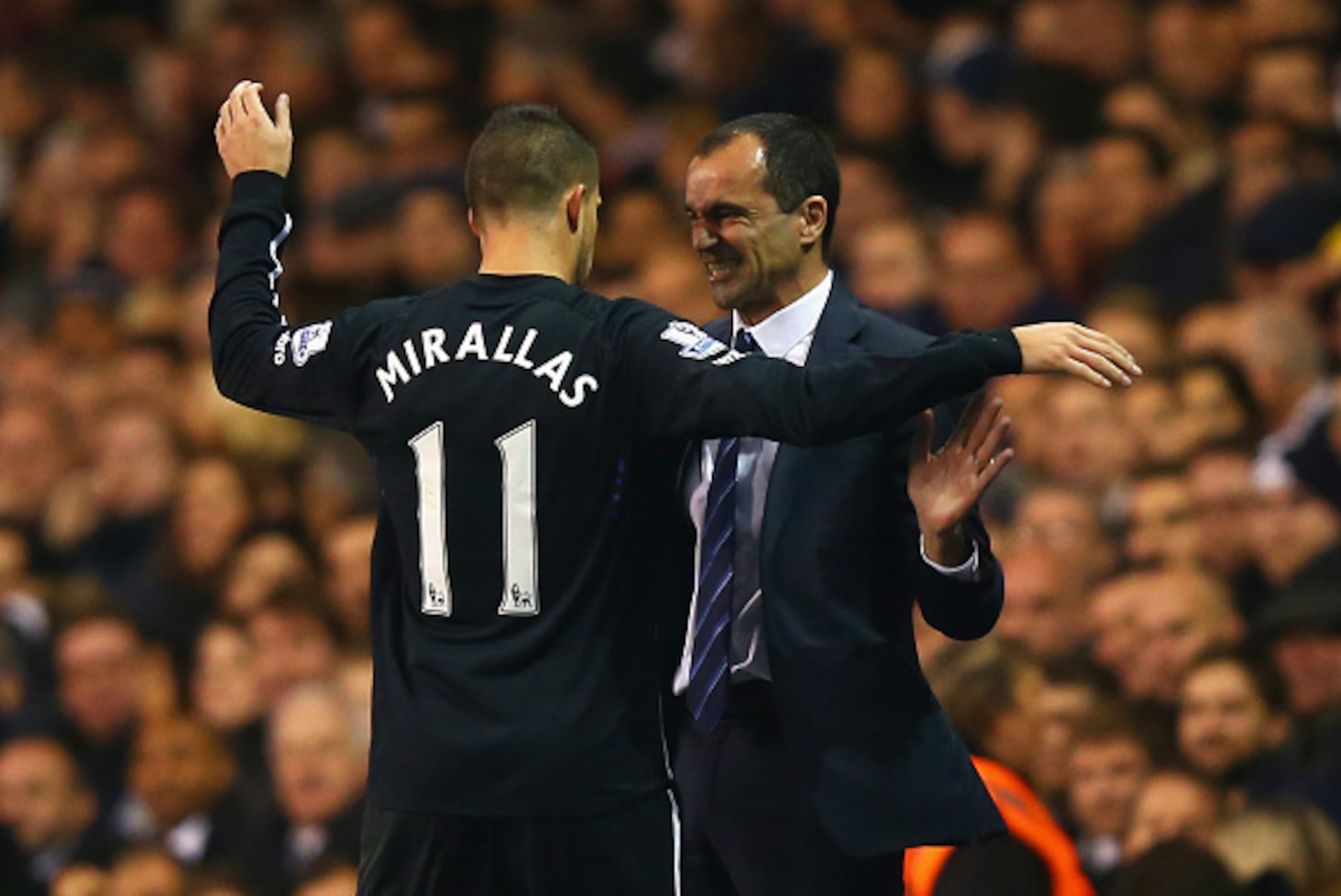 LONDON, ENGLAND - NOVEMBER 30:  Kevin Mirallas of Everton celebrates scoring the opening goal with Roberto Martinez, manager of Everton during the Barclays Premier League match between Tottenham Hotspur and Everton at White Hart Lane on November 30, 2014 
