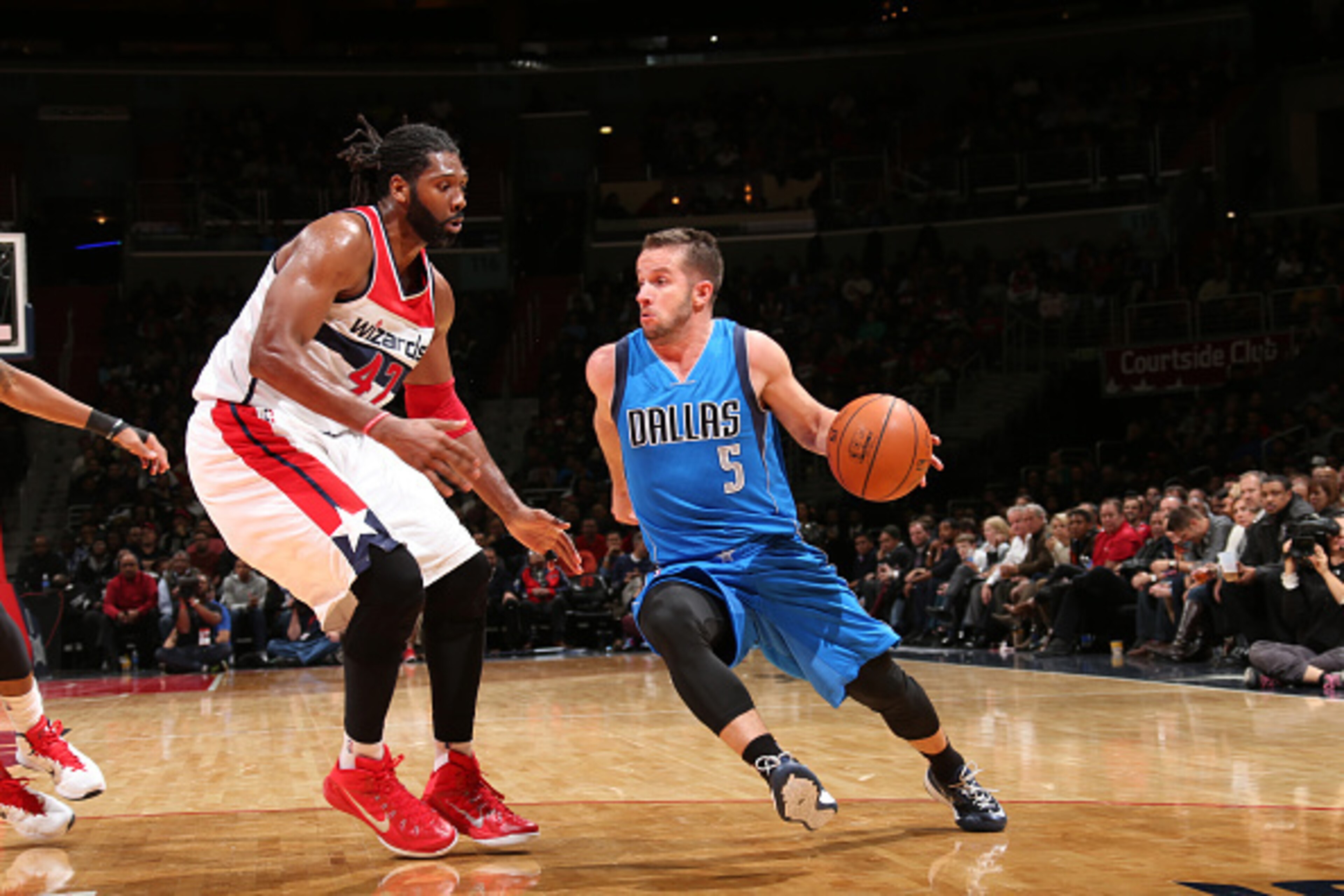 WASHINGTON, DC -Ā NOVEMBER 19: J.J. Barea #5 of the Dallas Mavericks handles the ball against the Washington Wizards during the game on November 19, 2014 at Verizon Center in Washington, DC. NOTE TO USER: User expressly acknowledges and agrees that, by do WASHINGTON, DC -Ā NOVEMBER 19: J.J. Barea #5 of the Dallas Mavericks handles the ball against the Washington Wizards during the game on November 19, 2014 at Verizon Center in Washington, DC. NOTE TO USER: User expressly acknowledges and agrees that, by do