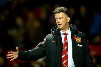 MANCHESTER, ENGLAND - NOVEMBER 08:  Manchester United Manager Louis van Gaal gestures during the Barclays Premier League match between Manchester United and Crystal Palace at Old Trafford on November 8, 2014 in Manchester, England.  (Photo by Richard Heat