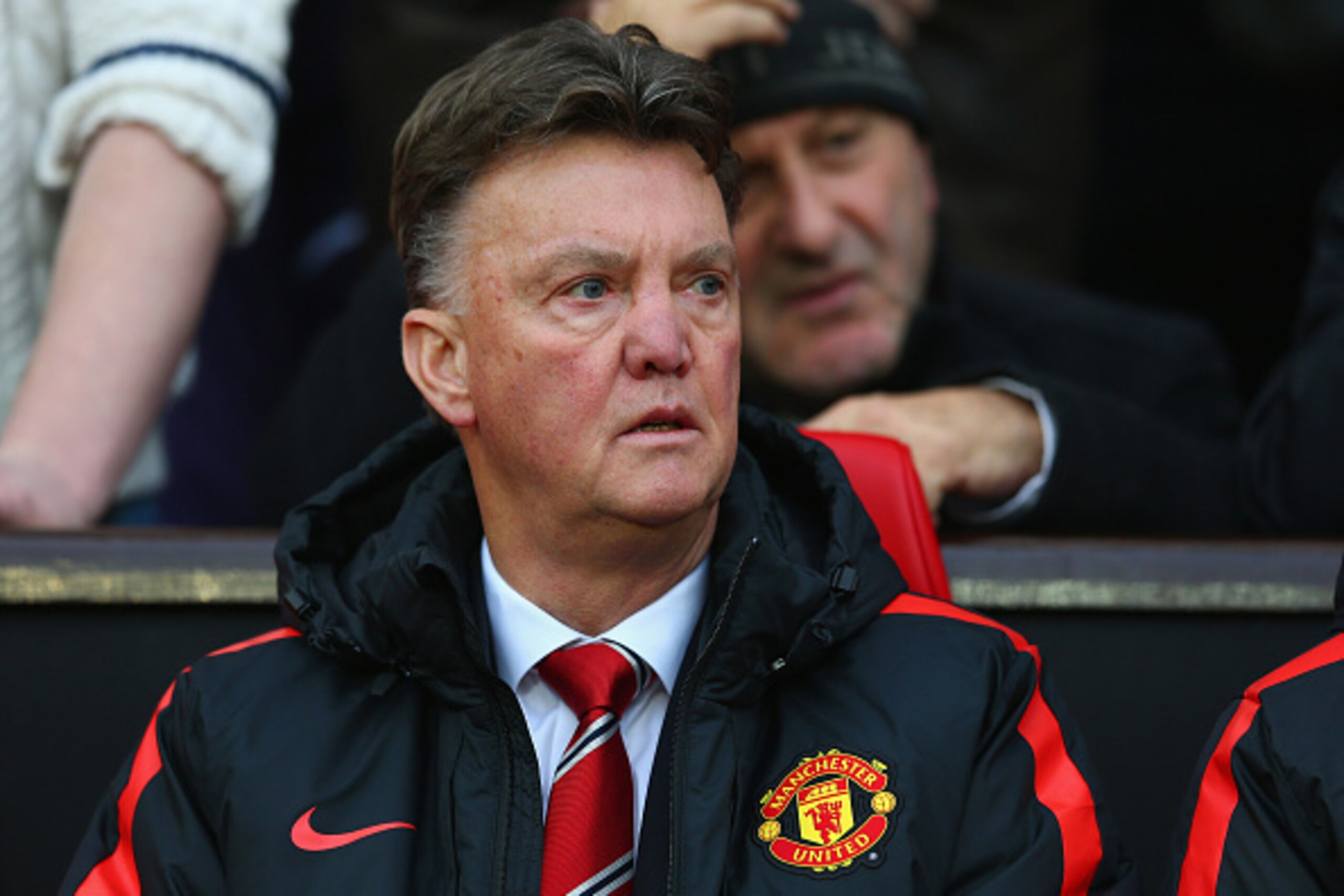 MANCHESTER, ENGLAND - NOVEMBER 29:  Manager Louis van Gaal of Manchester United looks on during the Barclays Premier League match between Manchester United and Hull City at Old Trafford on November 29, 2014 in Manchester, England.  (Photo by Matthew Lewis