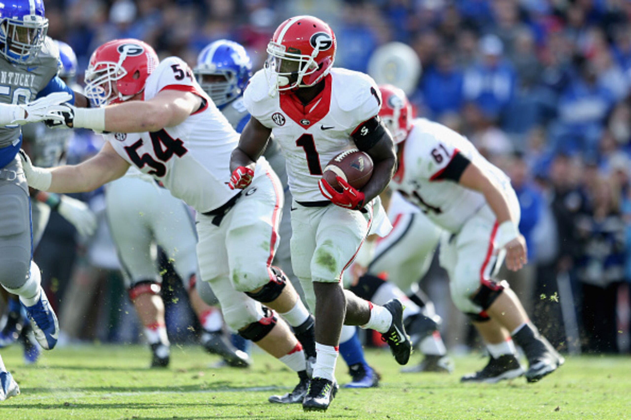 LEXINGTON, KY - NOVEMBER 08:  Sony Michel #1 of the Georgia Bulldogs runs with the ball during the game against the Kentucky Wildcats at Commonwealth Stadium on November 8, 2014 in Lexington, Kentucky.  (Photo by Andy Lyons/Getty Images)