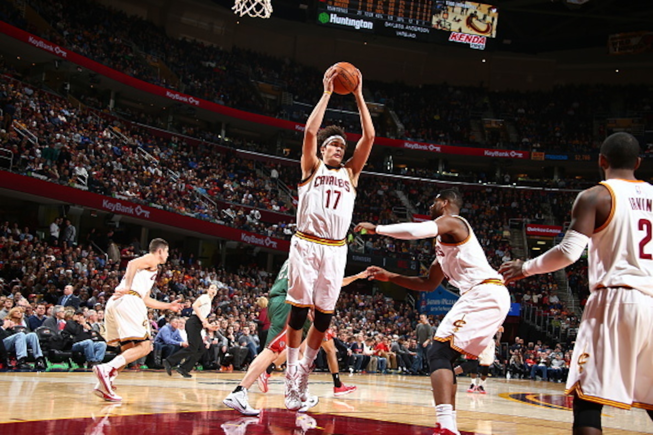 CLEVELAND, OH - DECEMBER 2: Anderson Varejao #17 of the Cleveland Cavaliers grabs the rebound against the Milwaukee Bucks during the game on December 2, 2014 at Quicken Loans Arena in Cleveland. Ohio. NOTE TO USER: User expressly acknowledges and agrees CLEVELAND, OH - DECEMBER 2: Anderson Varejao #17 of the Cleveland Cavaliers grabs the rebound against the Milwaukee Bucks during the game on December 2, 2014 at Quicken Loans Arena in Cleveland. Ohio. NOTE TO USER: User expressly acknowledges and agrees