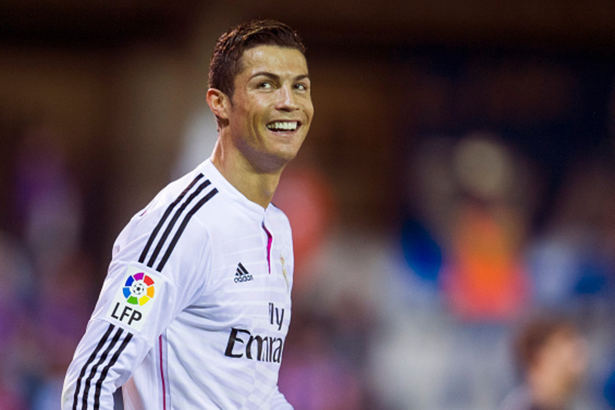EIBAR, SPAIN - NOVEMBER 22:  Cristiano Ronaldo of Real Madrid celebrates after scoring during the La Liga match betweenÊSD Eibar andÊReal Madrid at Ipurua Municipal Stadium on November 22, 2014 in Eibar, Spain.  (Photo by Juan Manuel Serrano Arce/Getty Im