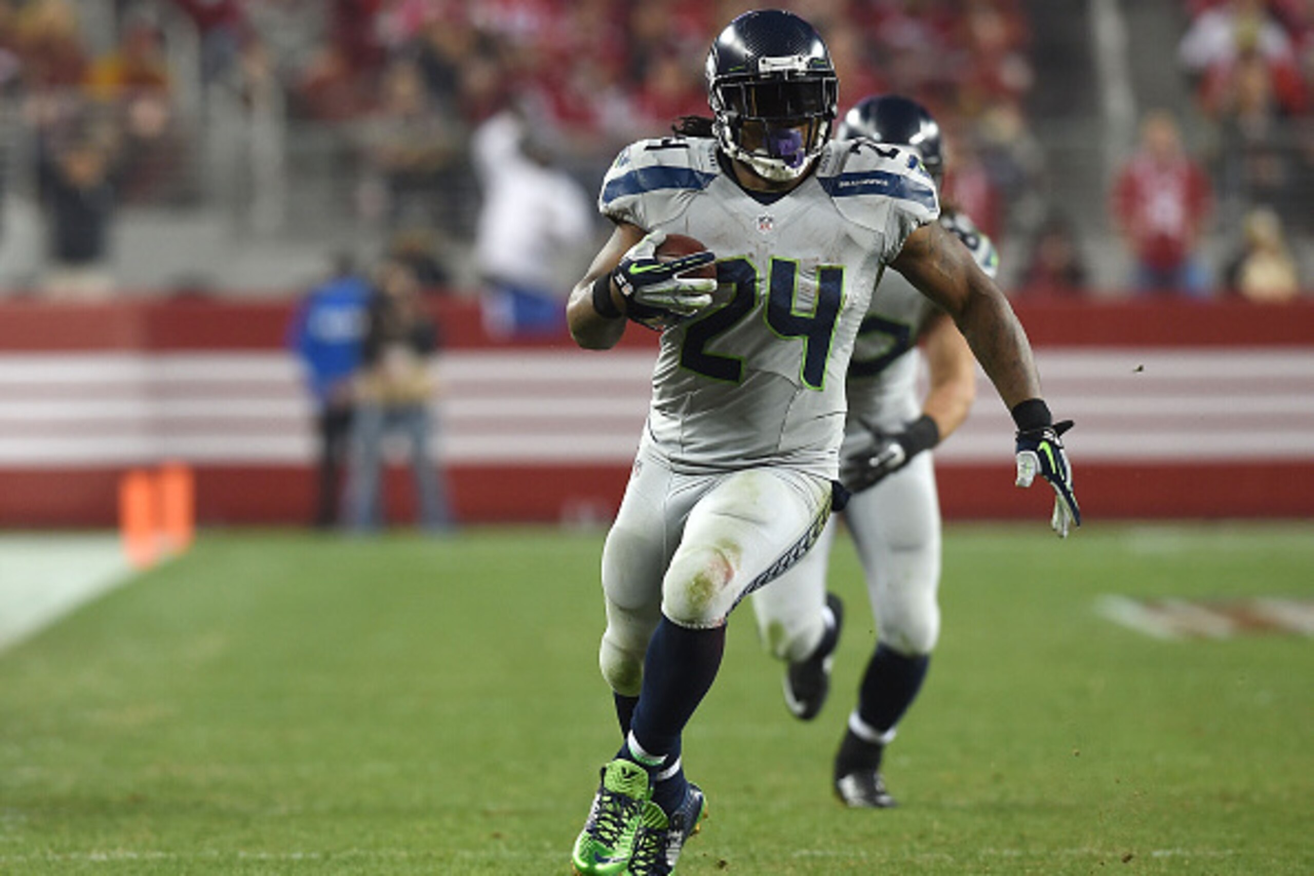 SANTA CLARA, CA - NOVEMBER 27:  Marshawn Lynch #24 of the Seattle Seahawks has an open field in the second quarter against the San Francisco 49ers at Levi's Stadium on November 27, 2014 in Santa Clara, California.  (Photo by Thearon W. Henderson/Getty Ima