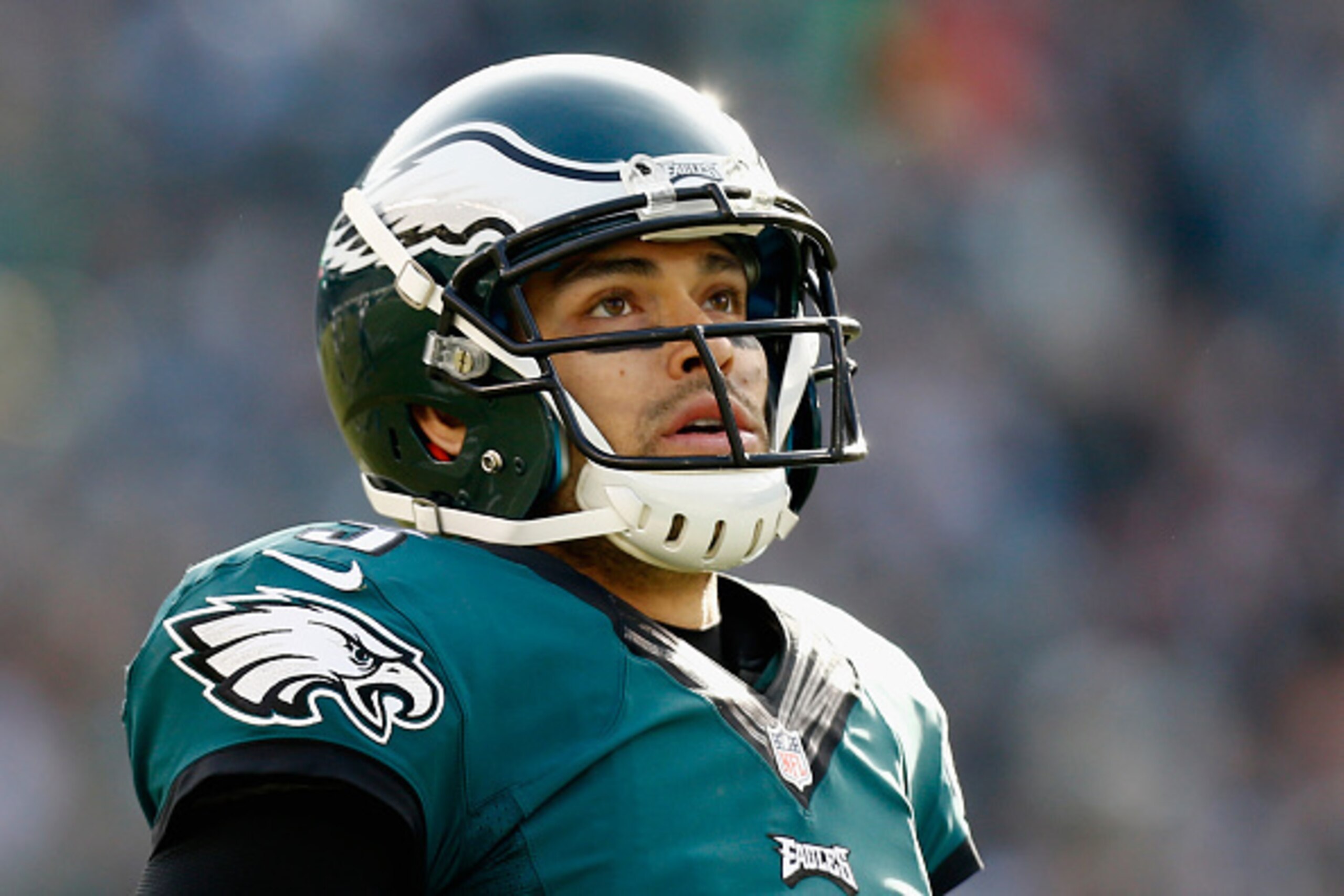 PHILADELPHIA, PA - NOVEMBER 23:  Quarterback Mark Sanchez #3 of the Philadelphia Eagles looks on in the second quarter against the Tennessee Titans  at Lincoln Financial Field on November 23, 2014 in Philadelphia, Pennsylvania.  (Photo by Jeff Zelevansky/
