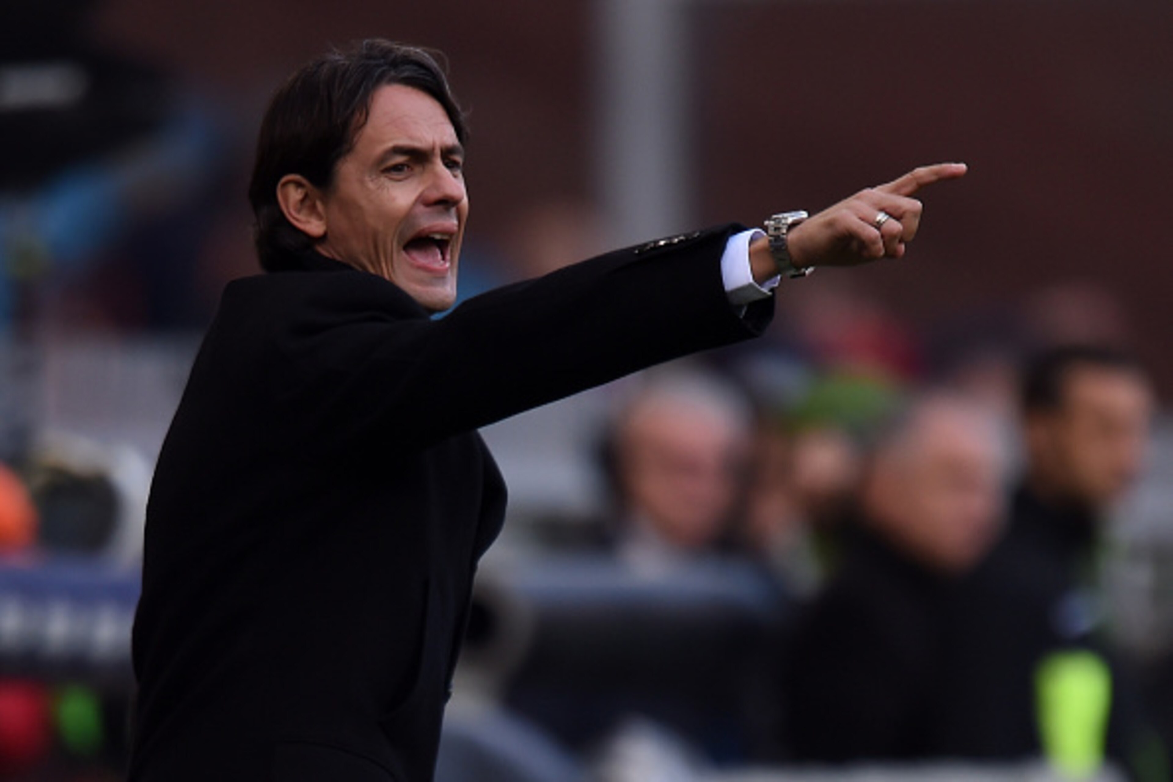 GENOA, ITALY - DECEMBER 07:  Headcoach Filippo Inzaghi of Milan issues instructions during the Serie A match between Genoa CFC and AC Milan at Stadio Luigi Ferraris on December 7, 2014 in Genoa, Italy.  (Photo by Tullio M. Puglia/Getty Images)