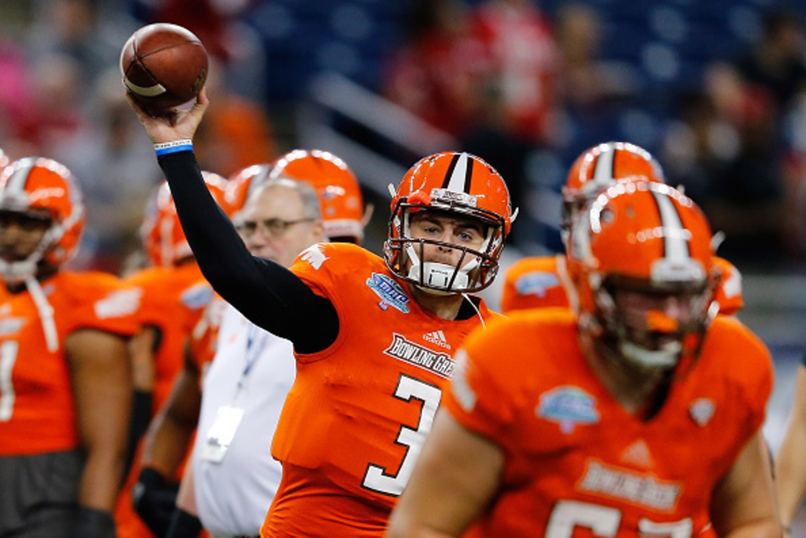 DETROIT, MI - DECEMBER 5: James Knapke #3 of the Bowling Green Falcons warms up prior to the start of the MAC Championship game against the Northern Illinois Huskies at Ford Field on December 5, 2014 in Detroit, Michigan. (Photo by Leon Halip/Getty Images