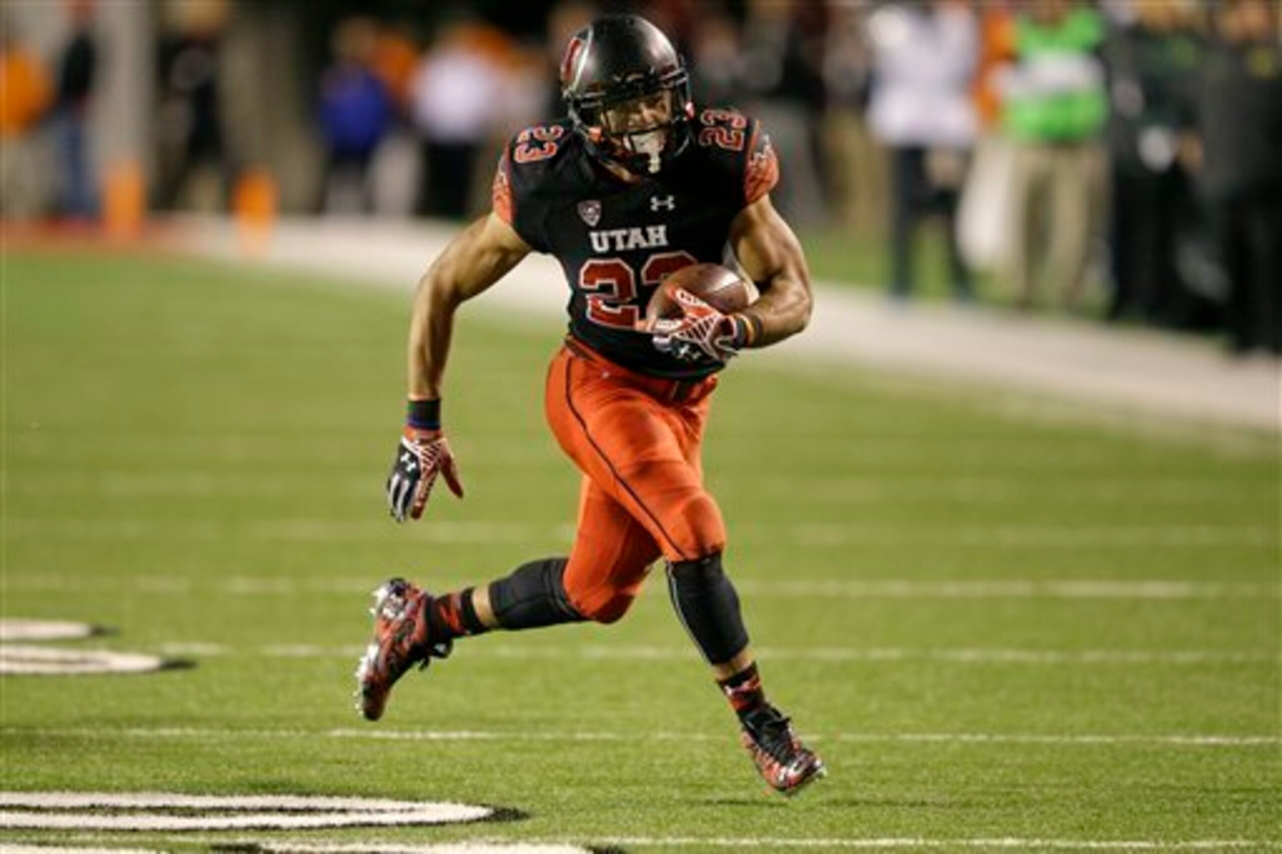 Devontae Booker might be the difference to put Utah over the top in the Las Vegas Bowl. Devontae Booker might be the difference to put Utah over the top in the Las Vegas Bowl.