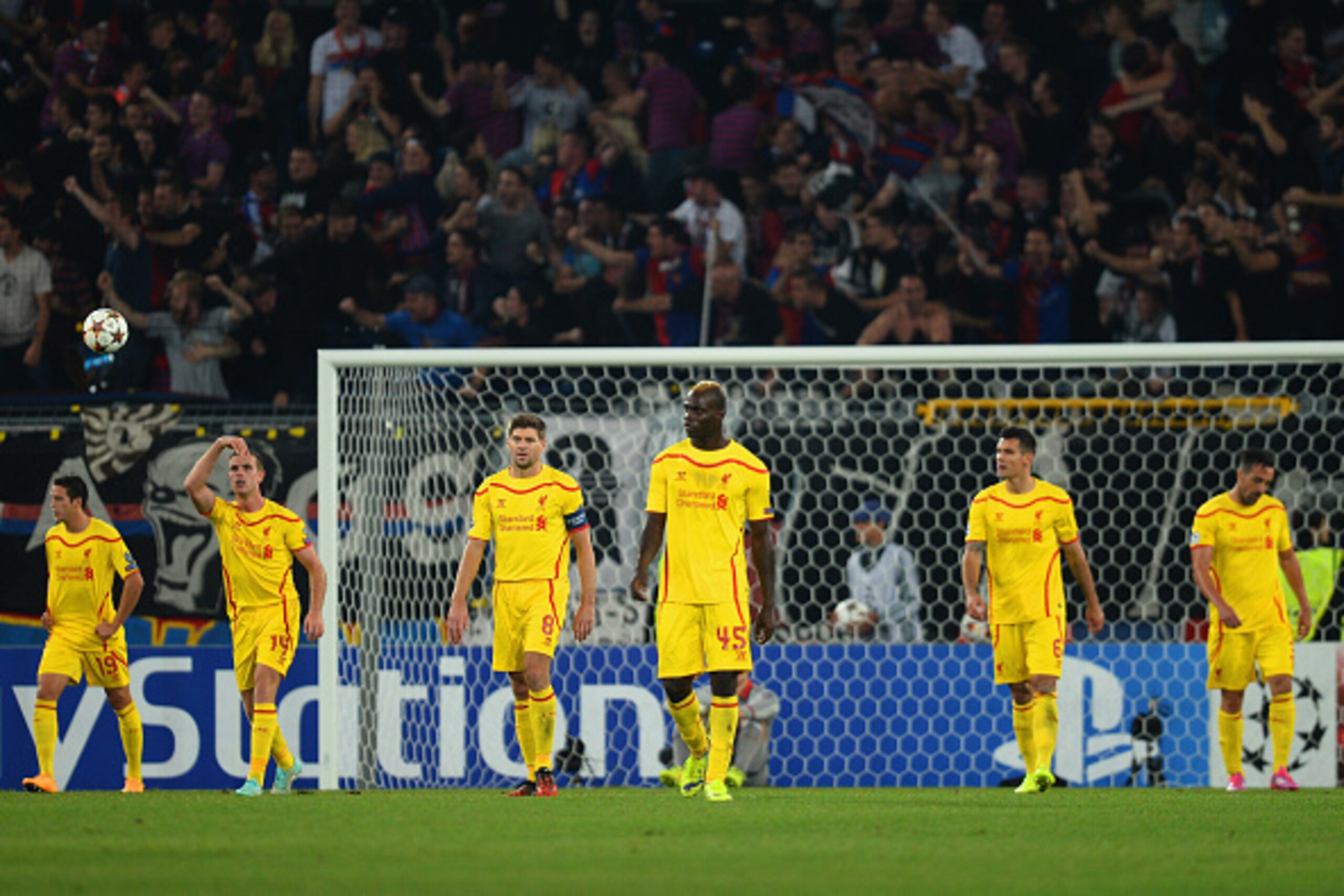 BASEL, SWITZERLAND - OCTOBER 01:  Dejected Steven Gerrard and Mario Balotelli of Liverpool after conceding the first goal during the UEFA Champions League Group B match between FC Basel 1893 and Liverpool FC at St. Jakob Stadium on October 1, 2014 in Base