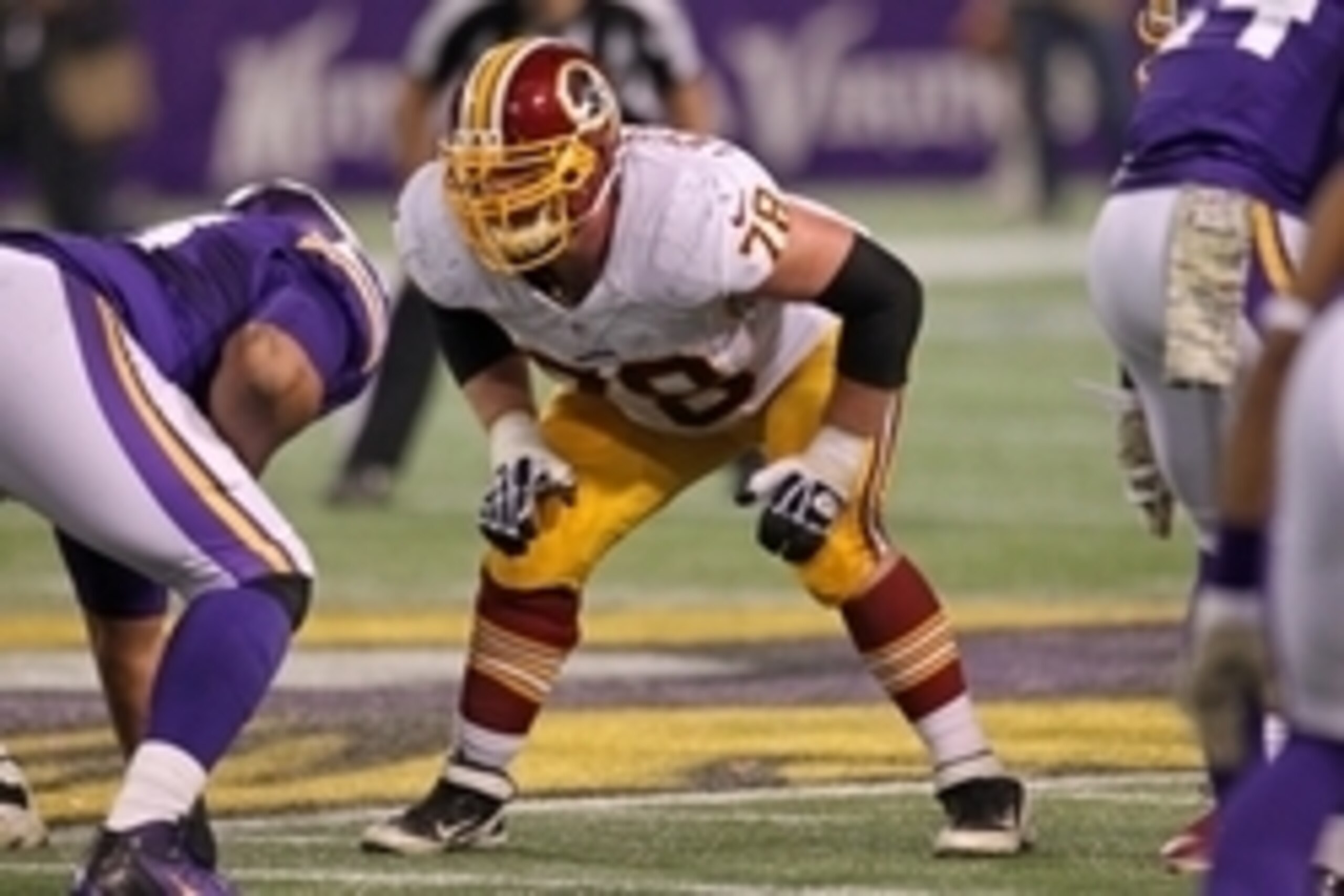 Nov 7, 2013; Minneapolis, MN, USA; Washington Redskins offensive guard Kory Lichtensteiger (78) against the Minnesota Vikings at Mall of America Field at H.H.H. Metrodome. The Vikings defeated the Redskins 34-27. Mandatory Credit: Brace Hemmelgarn-USA TOD