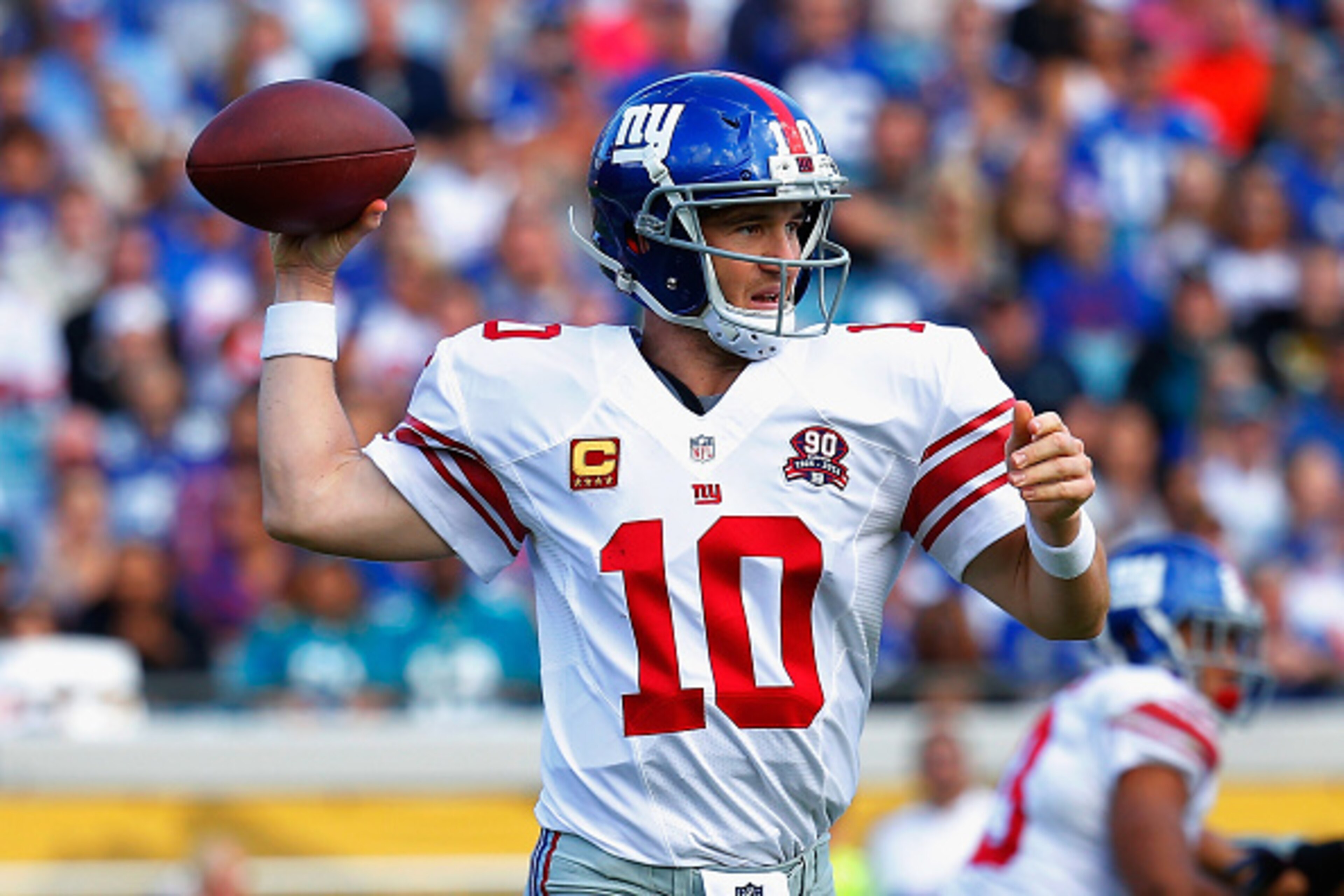 JACKSONVILLE, FL - NOVEMBER 30:  Eli Manning #10 of the New York Giants looks to pass the ball against the Jacksonville Jaguars at EverBank Field on November 30, 2014 in Jacksonville, Florida.  (Photo by Chris Trotman/Getty Images)