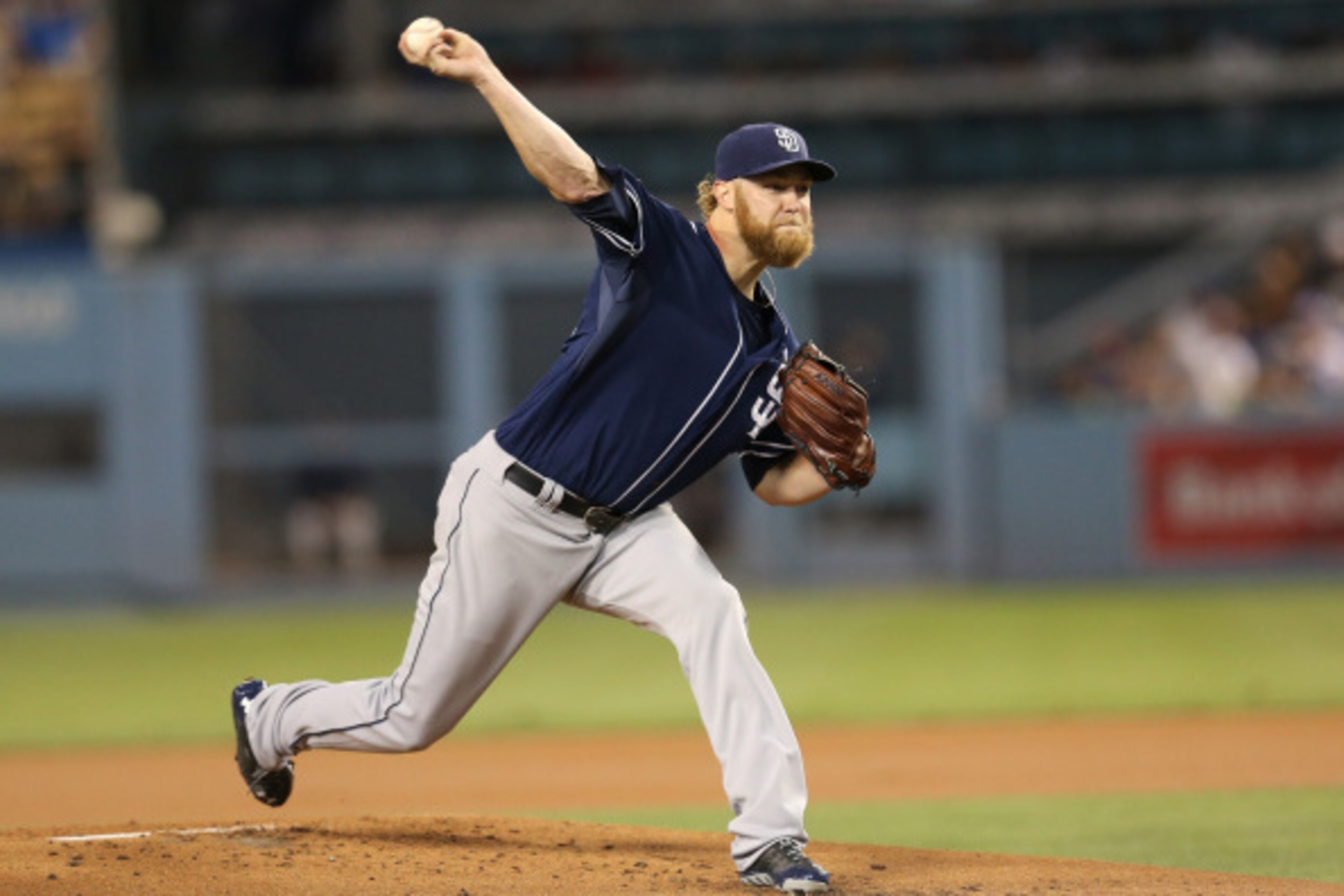 LOS ANGELES, CA - SEPTEMBER 09: Andrew Cashner #34 of the San Diego Padres throws a pitch against the Los Angeles Dodgers at Dodger Stadium on September 9, 2014 in Los Angeles, California.  (Photo by Stephen Dunn/Getty Images)