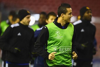 LIVERPOOL, ENGLAND - DECEMBER 08:  Philipp Degen of Basel warms up during a training session ahead of the UEFA Champions League match against Liverpool at Anfield on December 8, 2014 in Liverpool, England.  (Photo by Laurence Griffiths/Getty Images)