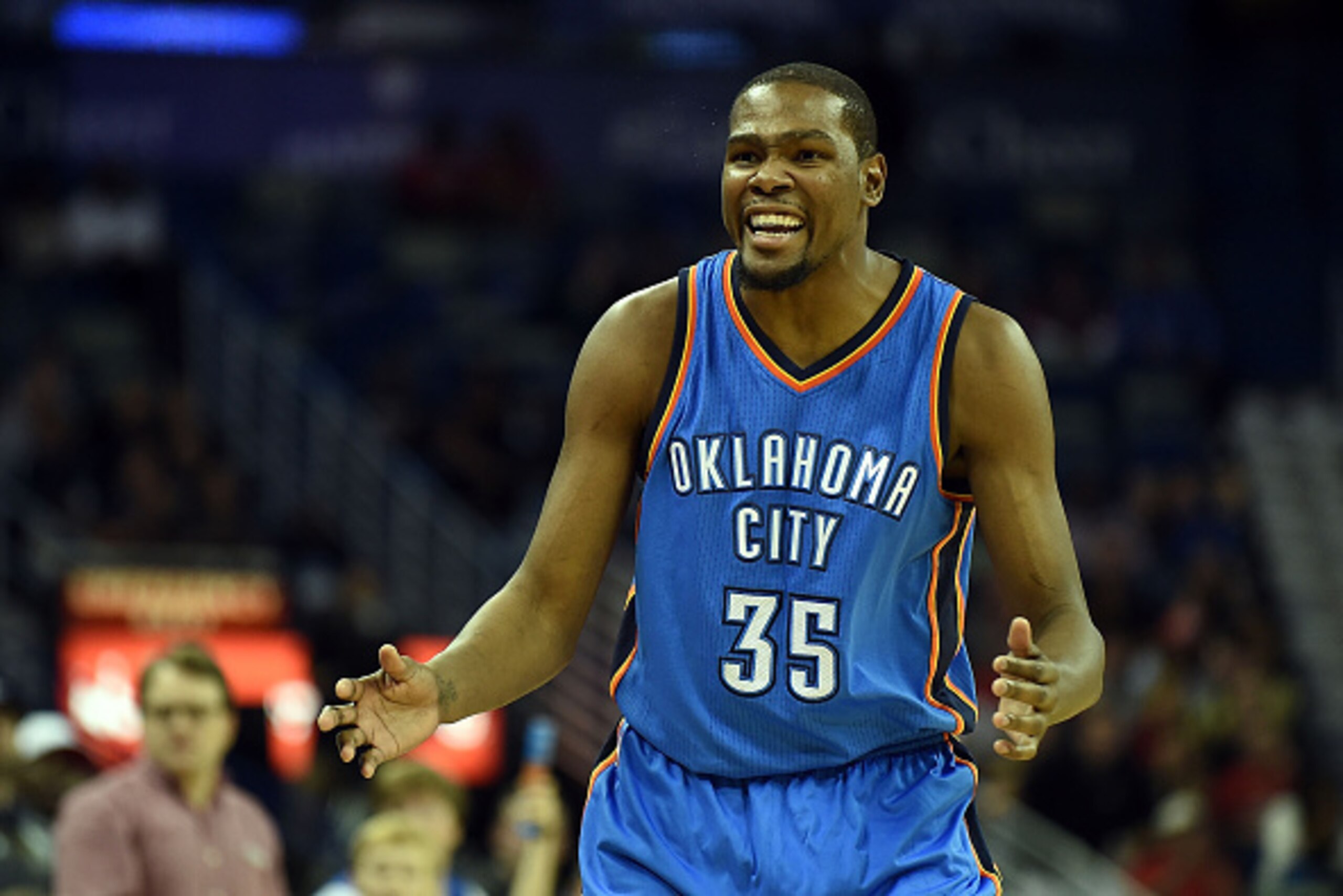 NEW ORLEANS, LA - DECEMBER 02:  Kevin Durant #35 of the Oklahoma City Thunder reacts to a foul during the fourth quarter of a game against the New Orleans Pelicans at the Smoothie King Center on December 2, 2014 in New Orleans, Louisiana. NOTE TO USER: Us