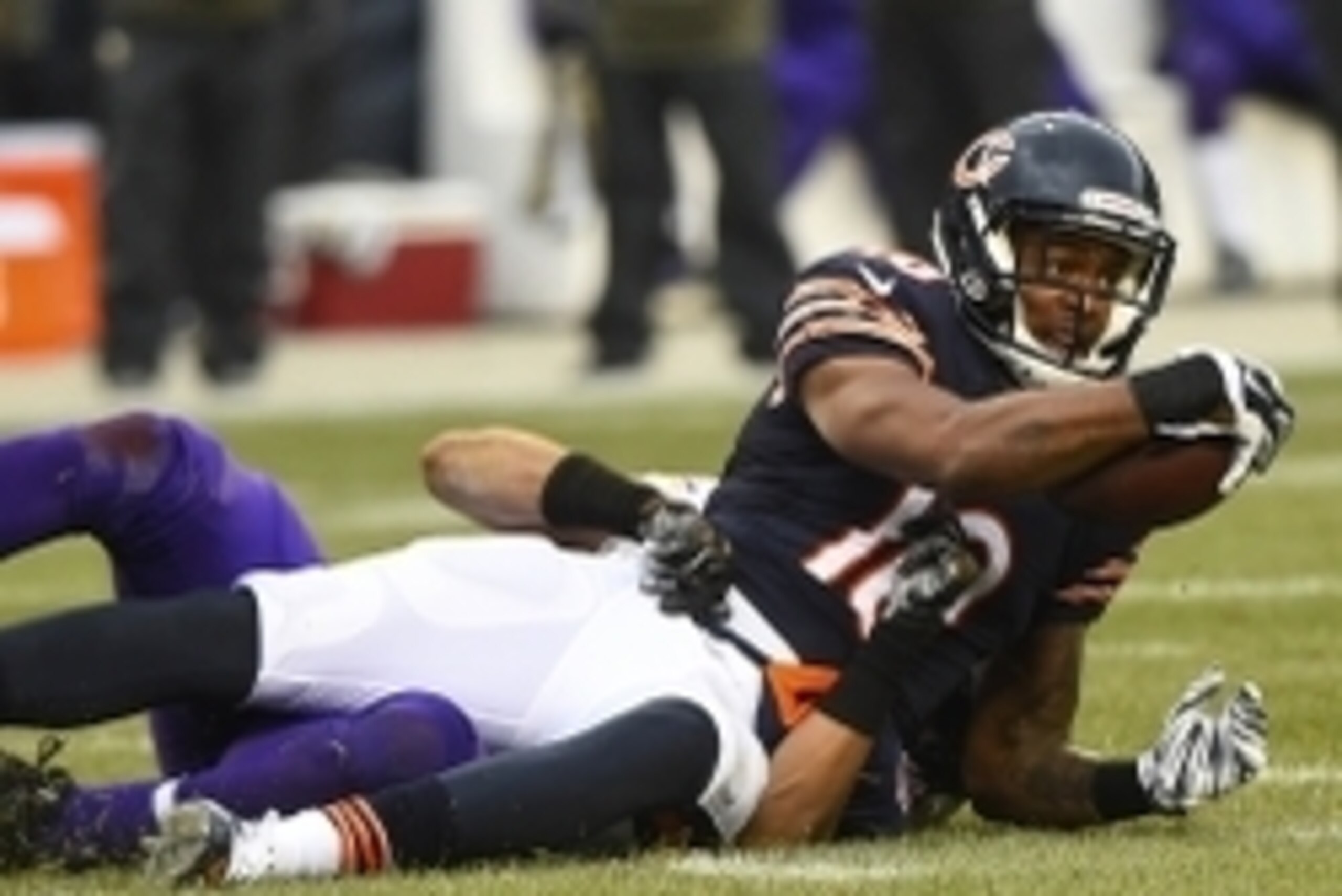 Nov 16, 2014; Chicago, IL, USA; Chicago Bears wide receiver Marquess Wilson (10) makes a catch against the Minnesota Vikings during the third quarter at Soldier Field. Mandatory Credit: Mike DiNovo-USA TODAY Sports