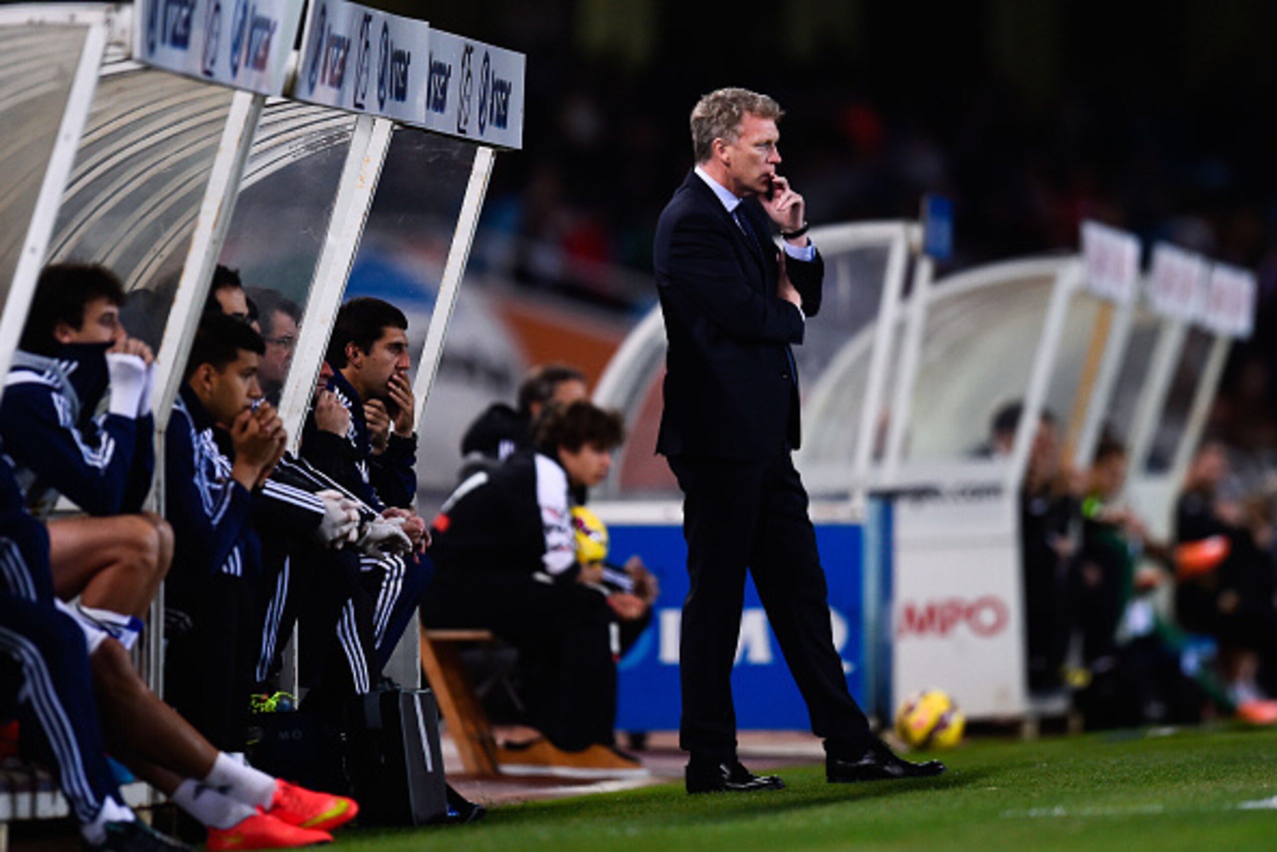 SAN SEBASTIAN, SPAIN - NOVEMBER 28:  Head coach David Moyes of Real Sociedad looks on during the La Liga match between Real Socided and Elche FC at Estadio Anoeta on November 28, 2014 in San Sebastian, Spain.  (Photo by David Ramos/Getty Images)