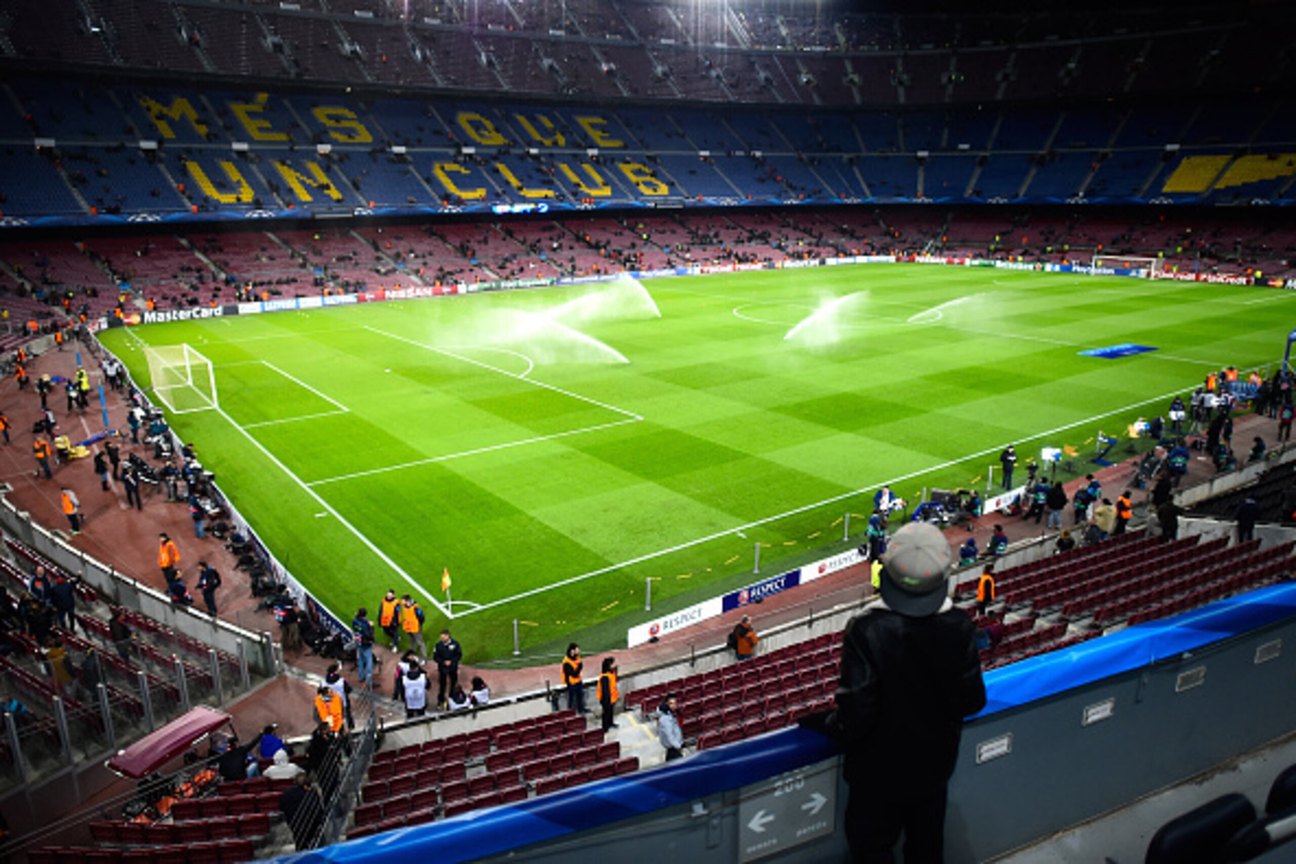 BARCELONA, SPAIN - DECEMBER 10:  A general views of the stadium priot to the UEFA Champions League group F match between FC Barcelona and Paris Saint-Germanin FC at Camp Nou Stadium on December 10, 2014 in Barcelona, Spain.  (Photo by David Ramos/Getty Im