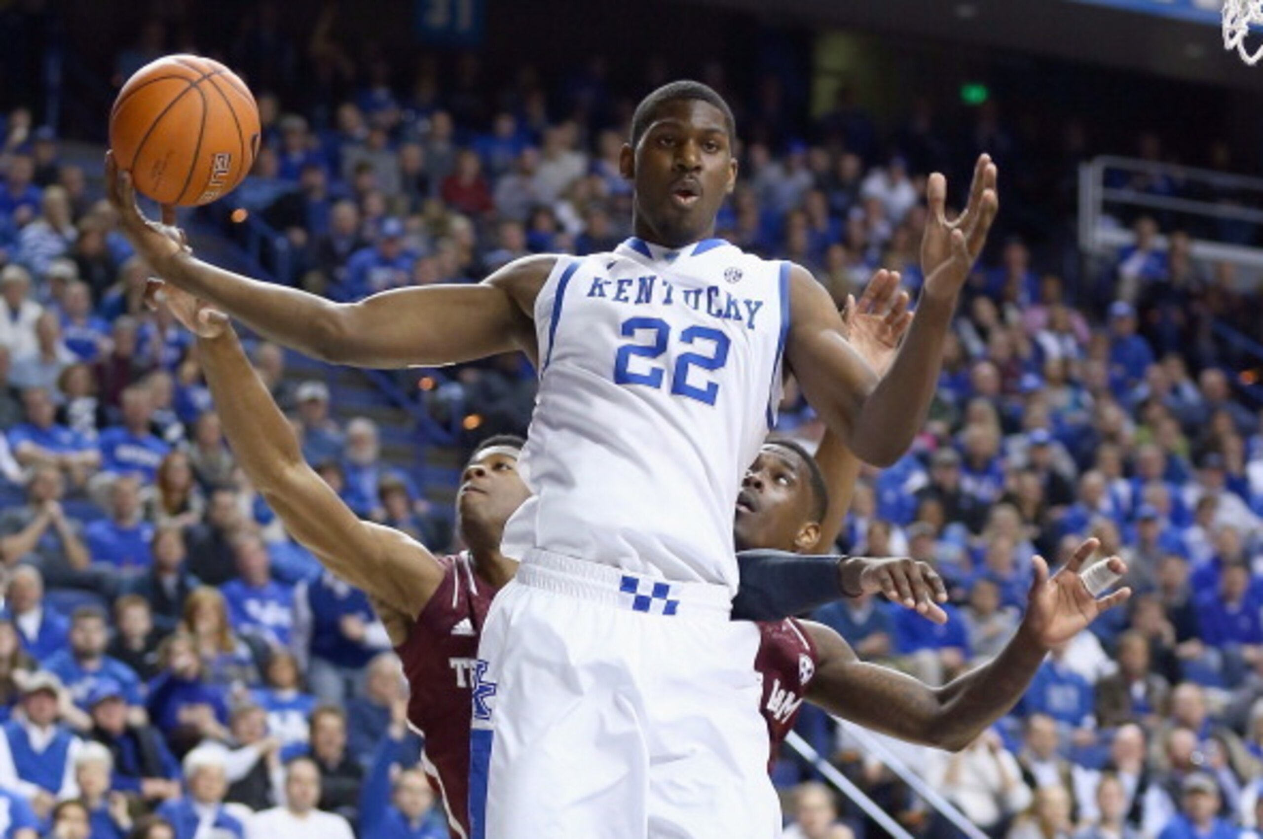 LEXINGTON, KY - JANUARY 21: Alex Poythress #22 of the Kentucky Wildcats grabs a rebound during the game against the Texas A&M Aggies at Rupp Arena on January 21, 2014 in Lexington, Kentucky. (Photo by Andy Lyons/Getty Images) LEXINGTON, KY - JANUARY 21: Alex Poythress #22 of the Kentucky Wildcats grabs a rebound during the game against the Texas A&M Aggies at Rupp Arena on January 21, 2014 in Lexington, Kentucky. (Photo by Andy Lyons/Getty Images)