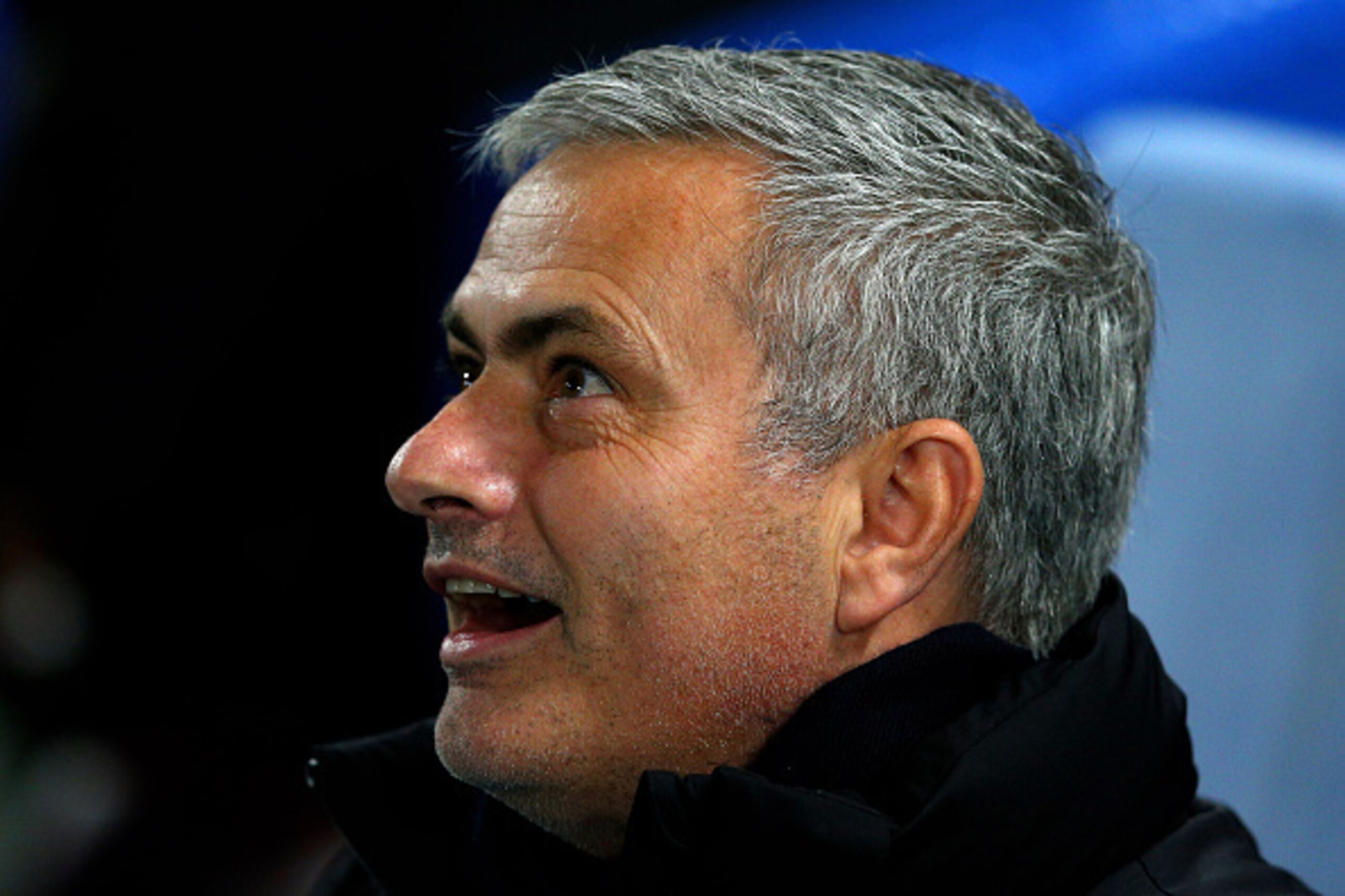 LONDON, ENGLAND - DECEMBER 10:  Jose Mourinho the manager of Chelsea looks on during the UEFA Champions League group G match between Chelsea and Sporting Clube de Portugal at Stamford Bridge on December 10, 2014 in London, United Kingdom.  (Photo by Clive