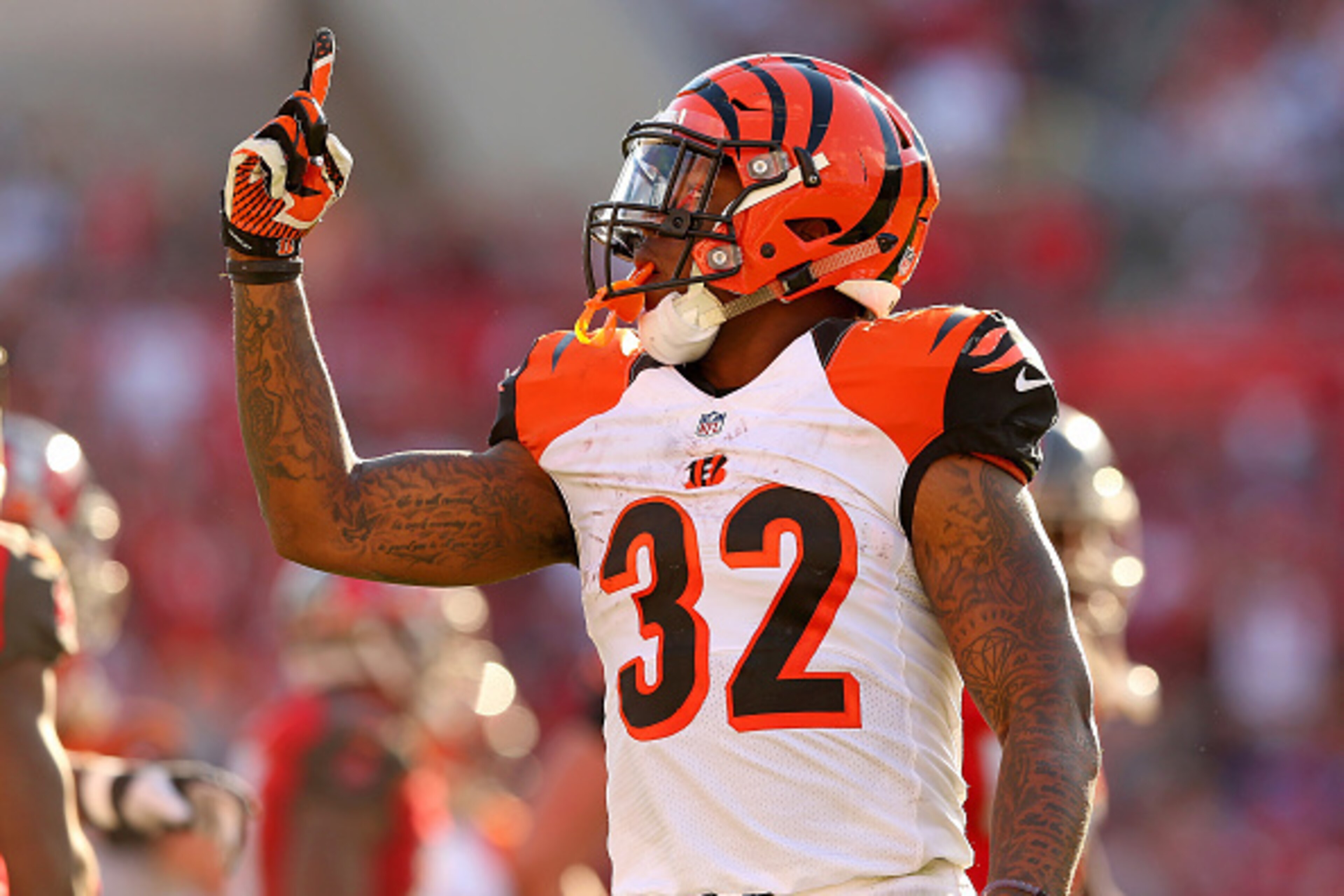 TAMPA, FL - NOVEMBER 30:  Jeremy Hill #32 of the Cincinnati Bengals reacts to a play during a game against the Tampa Bay Buccaneers  at Raymond James Stadium on November 30, 2014 in Tampa, Florida.  (Photo by Mike Ehrmann/Getty Images)