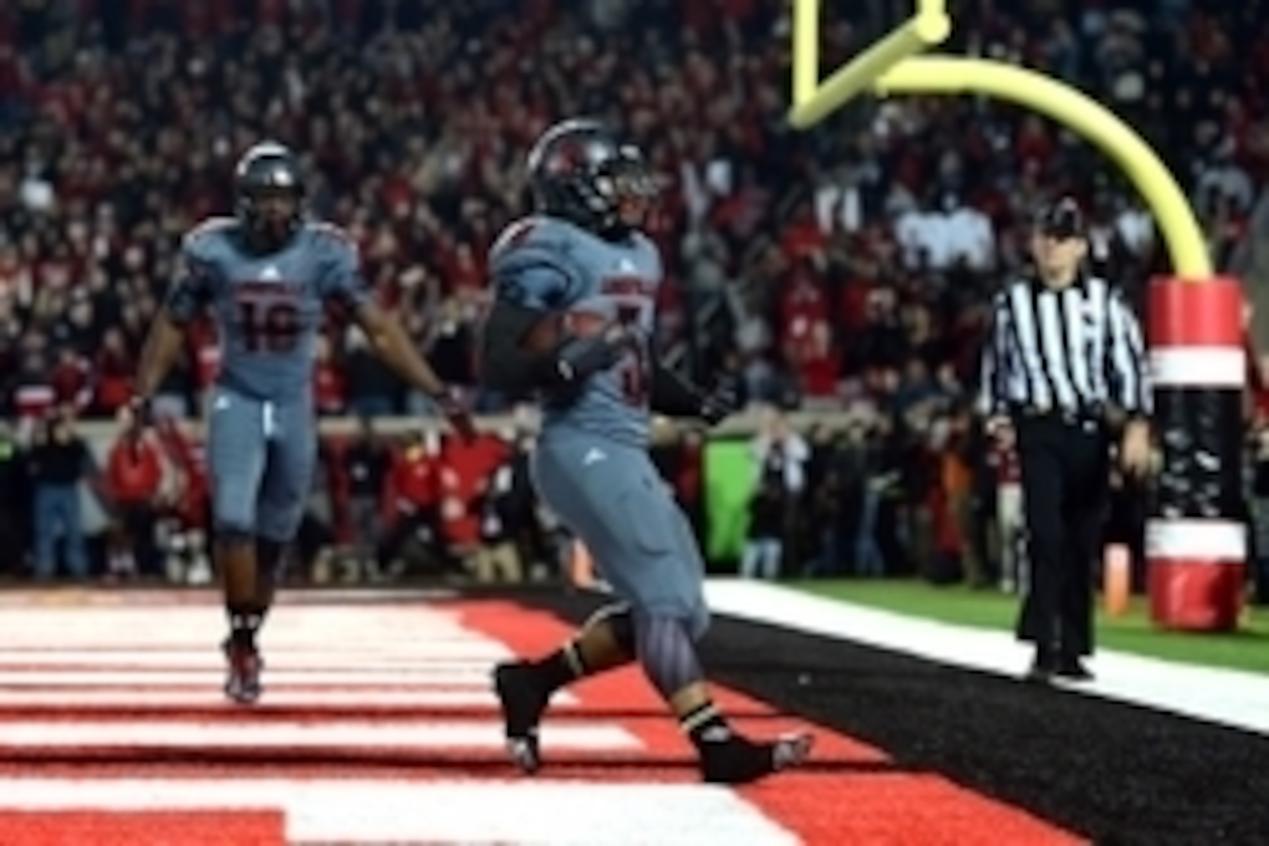 Oct 30, 2014; Louisville, KY, USA; Louisville Cardinals running back Michael Dyer (5) rushes into the end zone for a touchdown during the fourth quarter against the Florida State Seminoles at Papa John's Cardinal Stadium. Mandatory Credit: Andrew Weber-US