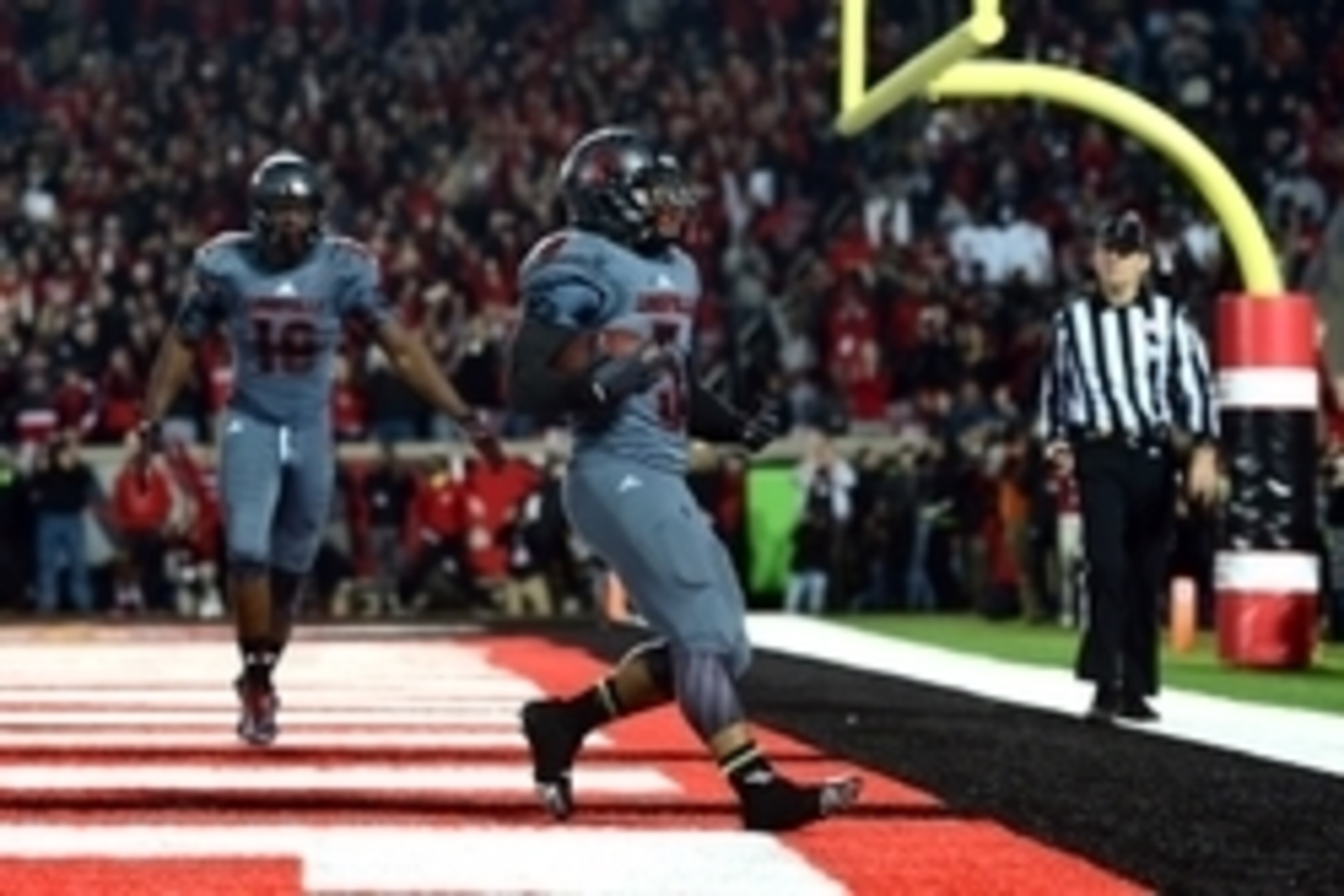 Oct 30, 2014; Louisville, KY, USA; Louisville Cardinals running back Michael Dyer (5) rushes into the end zone for a touchdown during the fourth quarter against the Florida State Seminoles at Papa John's Cardinal Stadium. Mandatory Credit: Andrew Weber-US