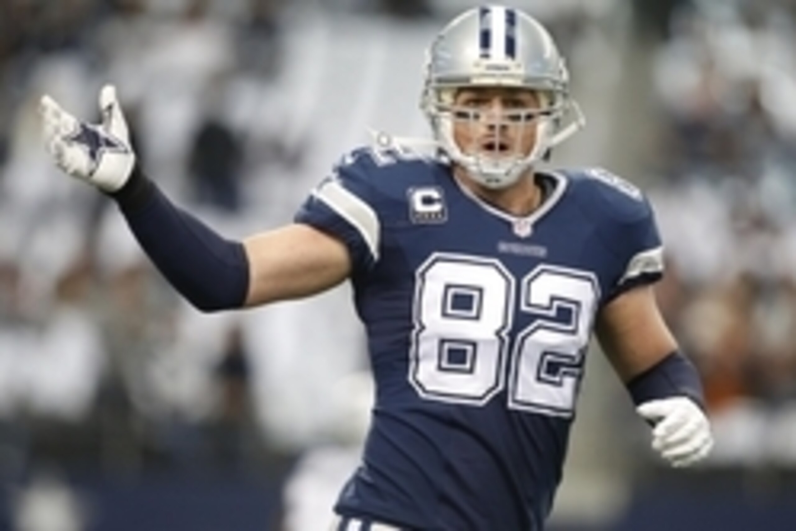 Nov 27, 2014; Arlington, TX, USA; Dallas Cowboys tight end Jason Witten (82) in pre game warm ups before the game against the Philadelphia Eagles at AT&T Stadium. Mandatory Credit: Tim Heitman-USA TODAY Sports