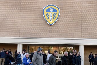 LEEDS, ENGLAND - DECEMBER 13:  Fans make their way to the ground during the Sky Bet Championship match between Leeds United and Fulham at Elland Road on December 13, 2014 in Leeds, England. (Photo by Clint Hughes/Getty Images)