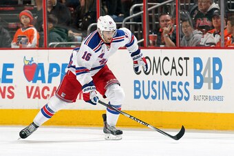 PHILADELPHIA, PA - NOVEMBER 28:  Derick Brassard #16 of the New York Rangers skates against the Philadelphia Flyers on November 28, 2014 at the Wells Fargo Center in Philadelphia, Pennsylvania.  (Photo by Len Redkoles/NHLI via Getty Images)