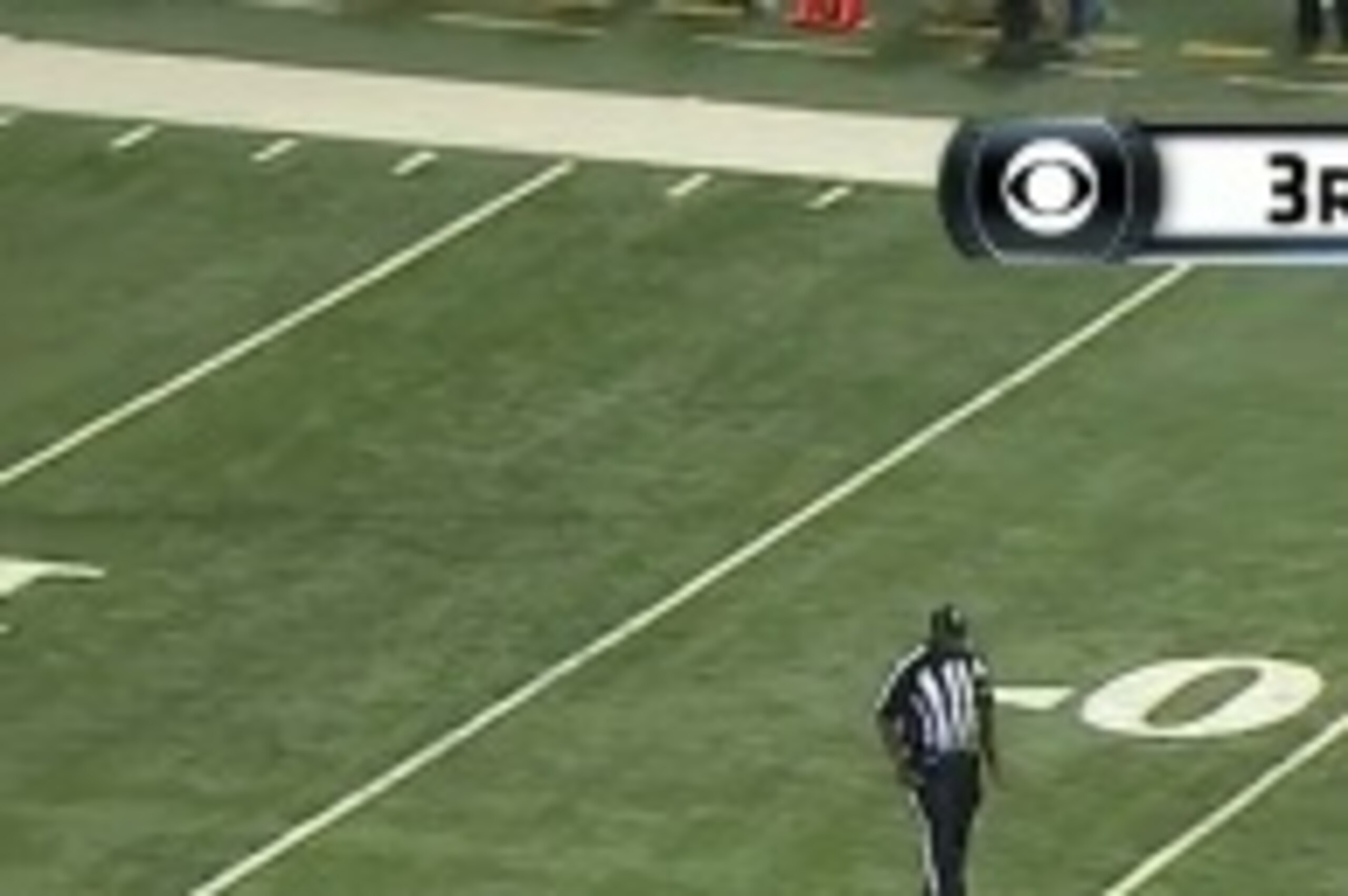 Le'Veon Bell picks up a blitz against the Falcons.