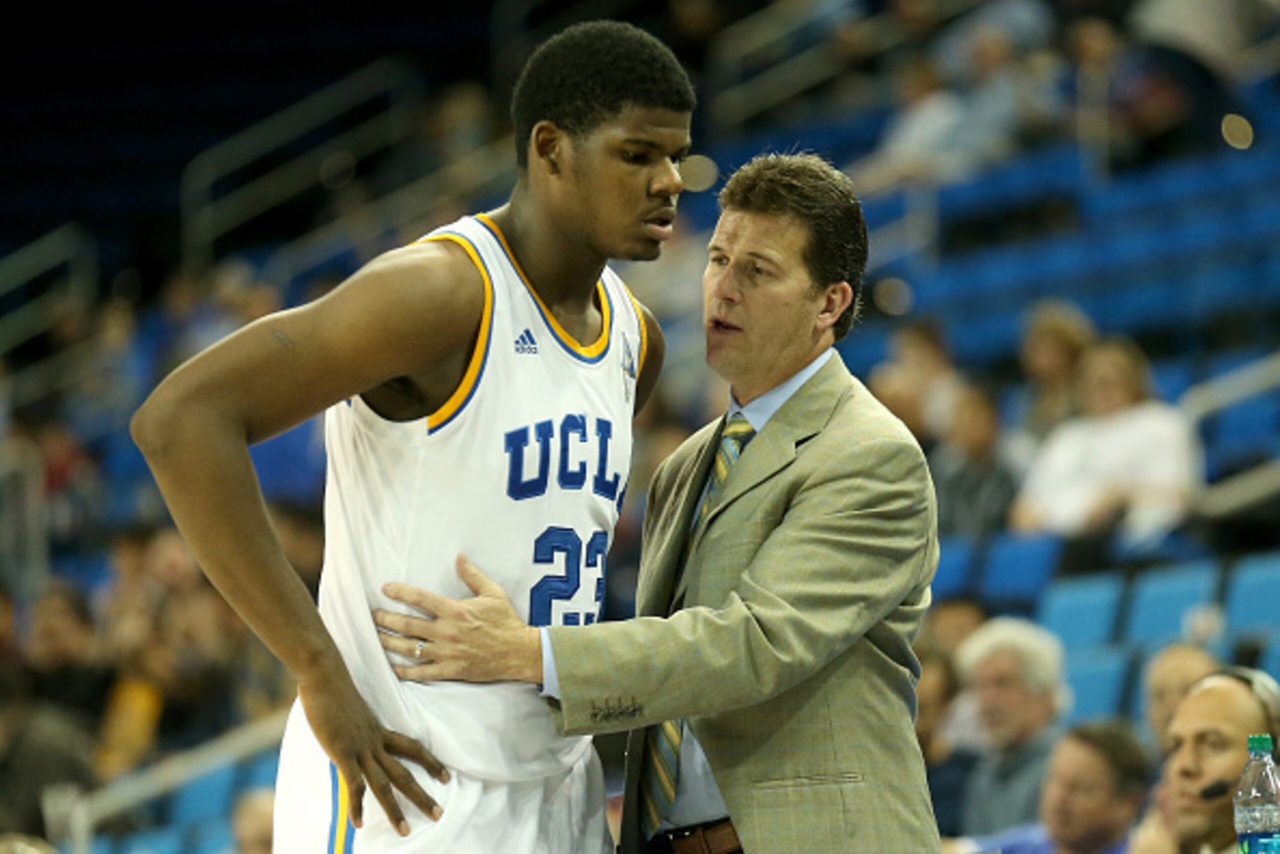 LOS ANGELES, CA - DECEMBER 10:  Tony Parker #23 of the UCLA Bruins is greeted by head coach Steve Alford as he comes off the floor at the end of the game against the UC Riverside Highlanders at Pauley Pavilion on December 10, 2014 in Los Angeles, Californ