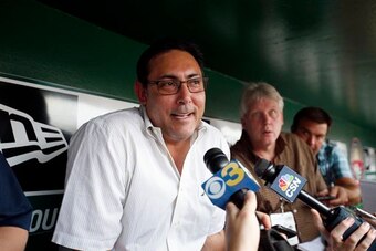 Pictured: A GM with roughly zero leverage.