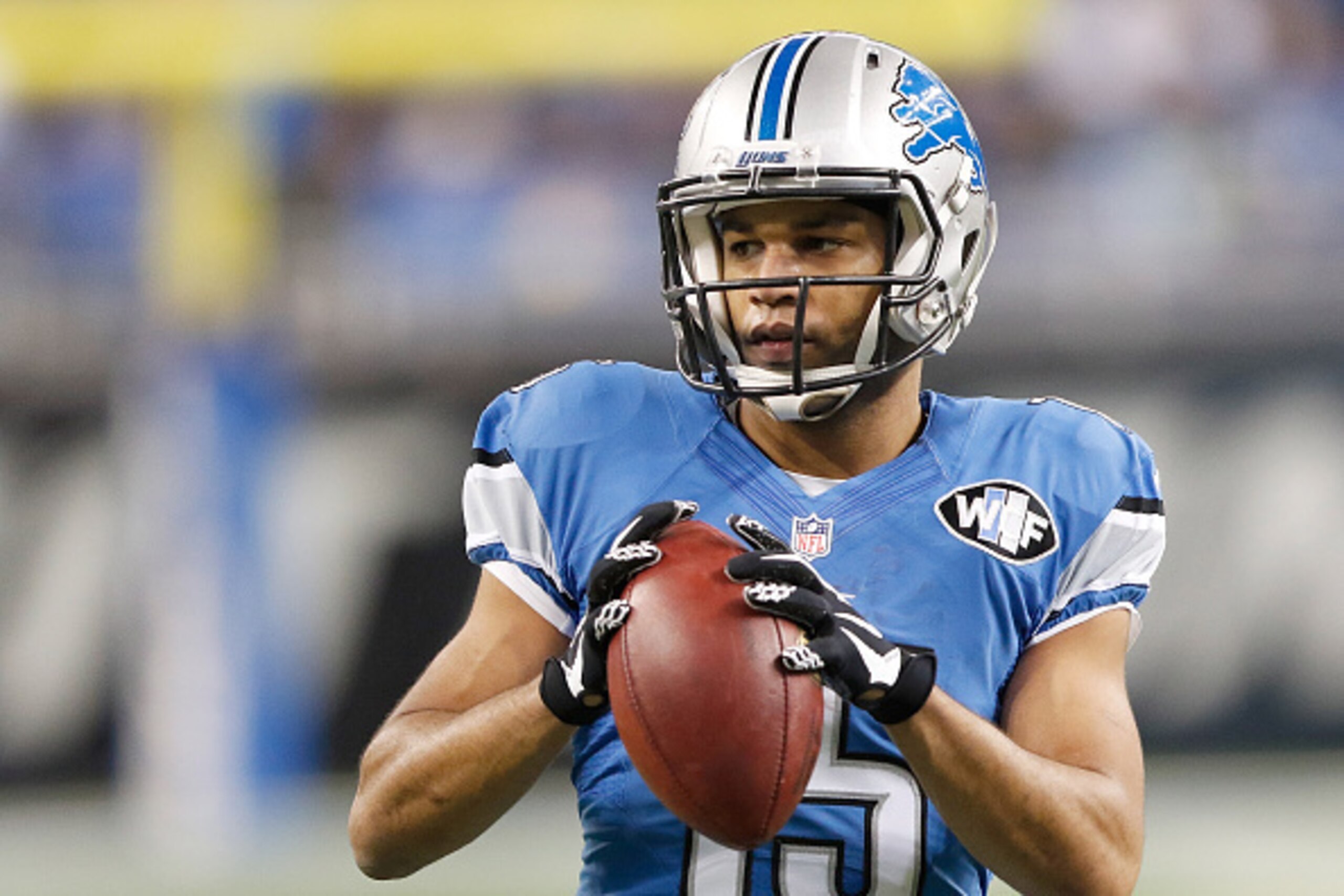 DETROIT, MI - DECEMBER 7: Golden Tate #15 of the Detroit Lions participates in pre game warm ups prior to playing the Tampa Bay Buccaneers at Ford Field on December 7, 2014 in Detroit, Michigan. (Photo by Leon Halip/Getty Images)
