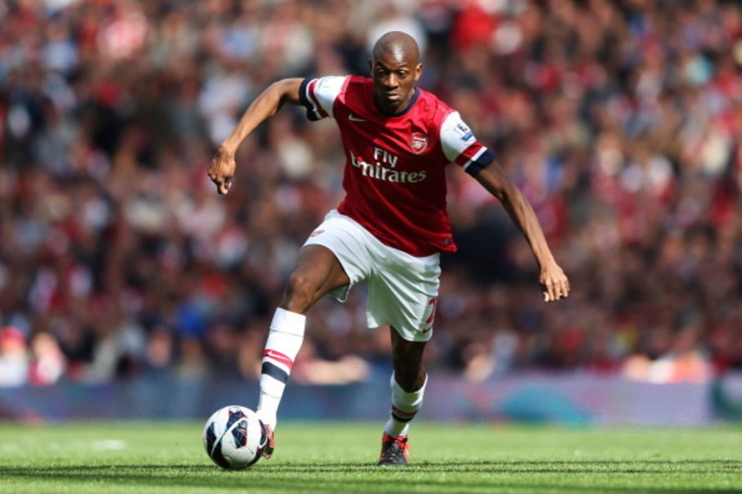 LONDON, ENGLAND - SEPTEMBER 29: Arsenal's Abou Diaby in action during the Barclays Premier League match between Arsenal and Chelsea at Emirates Stadium on September 29, 2012 in London, England. (Photo by Richard Heathcote/Getty Images) LONDON, ENGLAND - SEPTEMBER 29: Arsenal's Abou Diaby in action during the Barclays Premier League match between Arsenal and Chelsea at Emirates Stadium on September 29, 2012 in London, England. (Photo by Richard Heathcote/Getty Images)
