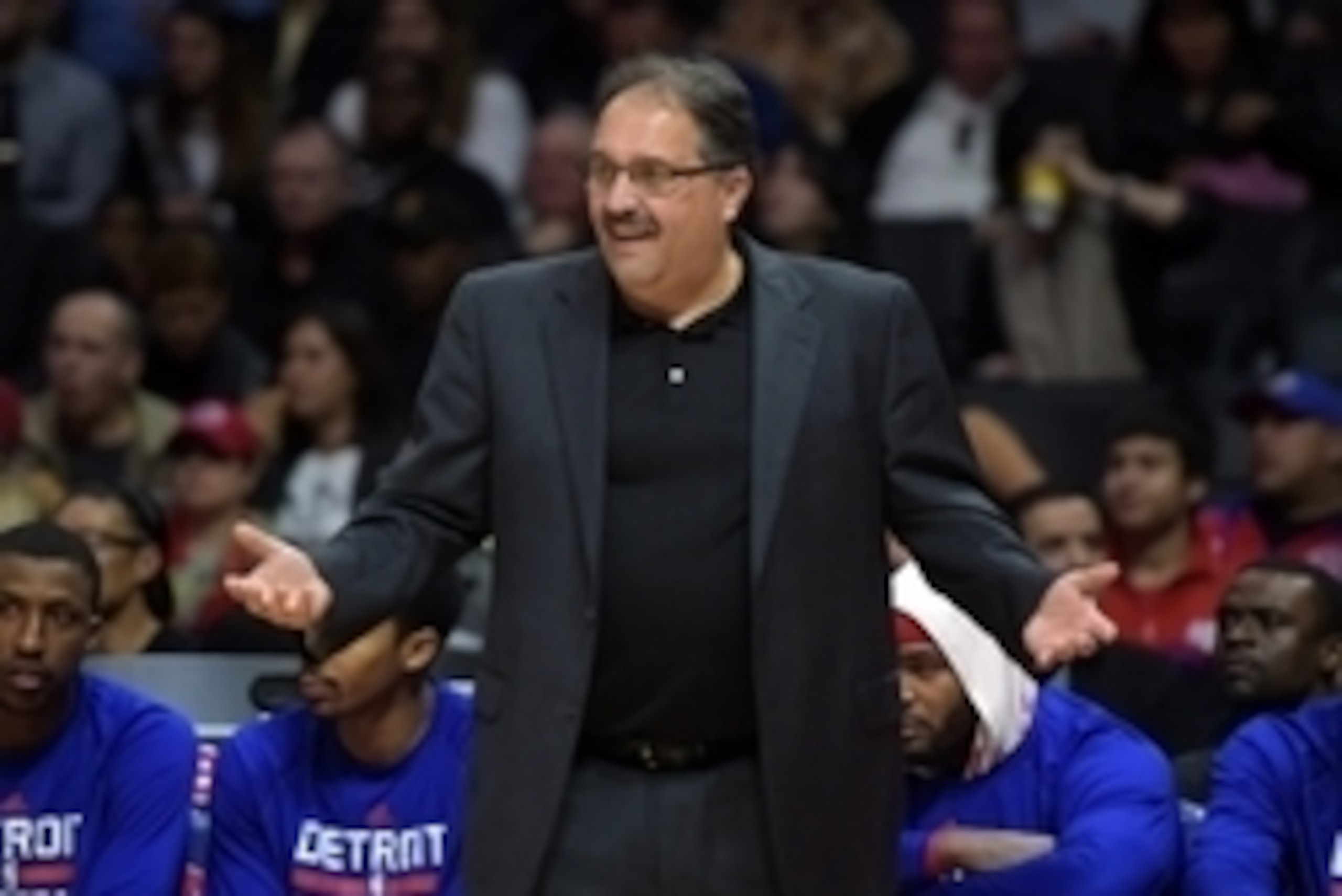 Dec 15, 2014; Los Angeles, CA, USA; Detroit Pistons coach Stan Van Gundy reacts against the Los Angeles Clippers at Staples Center. Mandatory Credit: Kirby Lee-USA TODAY Sports