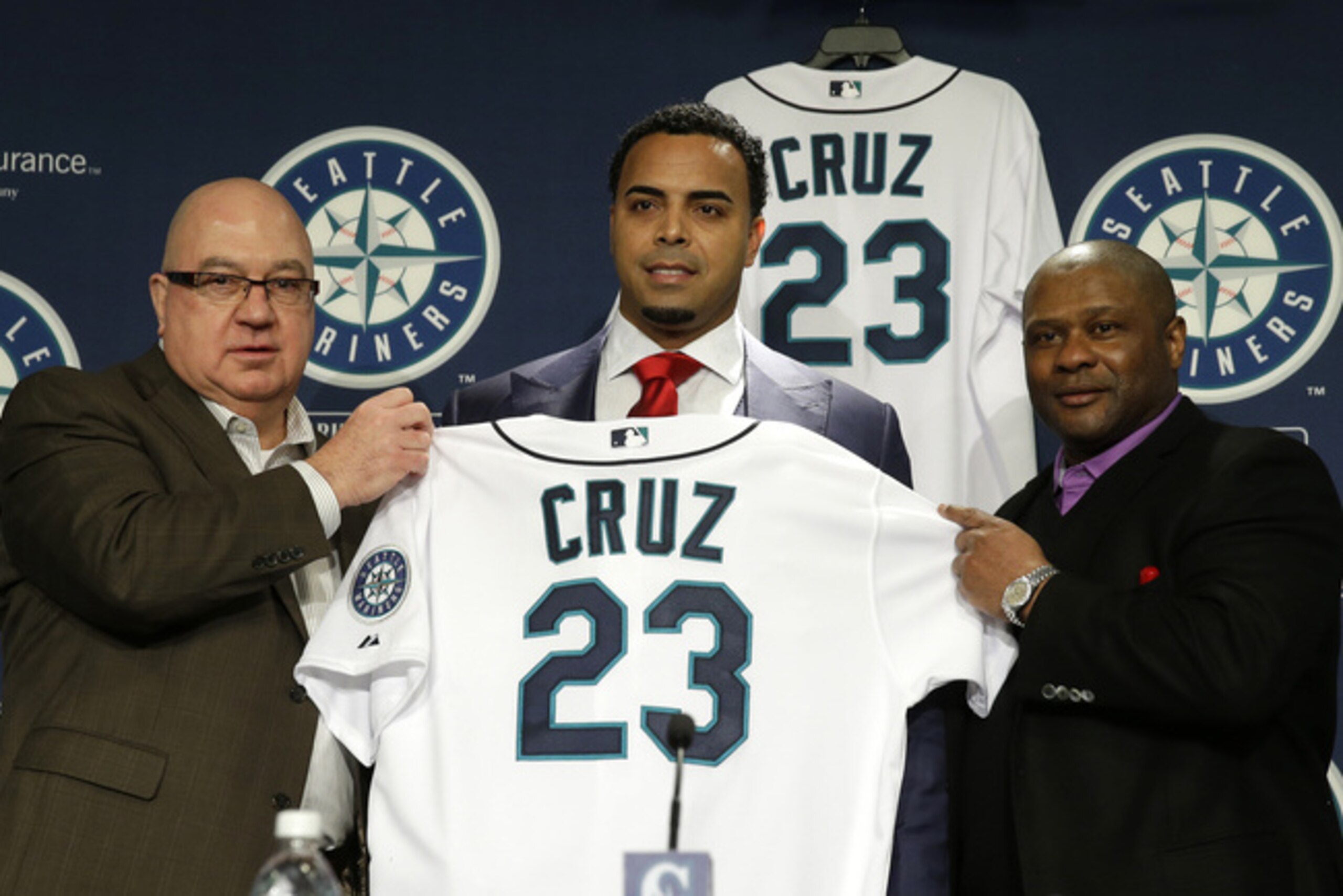 Seattle didn't have a No. 4 hitter in 2014. Now it does.