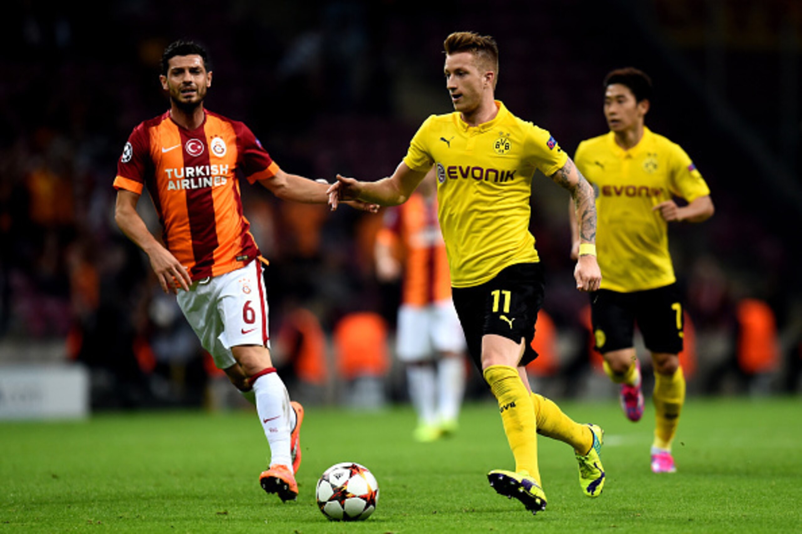 ISTANBUL, TURKEY - OCTOBER 22:  Marco Reus of Borussia Dortmund runs with the ball during UEFA Champions League Group D match between Galatasaray and Borussia Dortmund at Turk Telekom Arena on October 22, 2014 in Istanbul, Turkey.  (Photo by Lars Baron/Ge