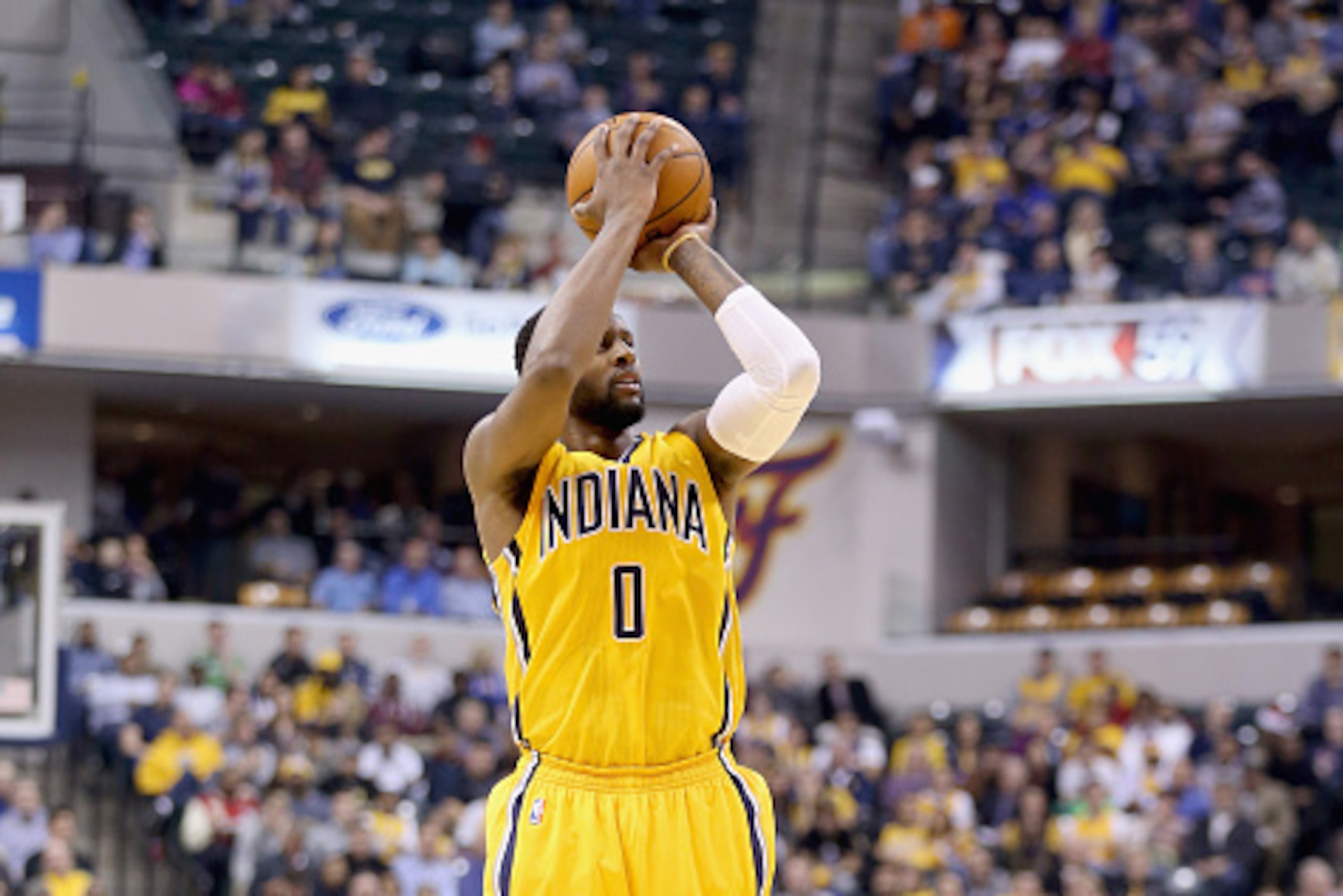 INDIANAPOLIS, IN - DECEMBER 15:  C.J. Miles #0 of the Indiana Pacers shoots the ball during the game against the Los Angeles Lakers during the game at Bankers Life Fieldhouse on December 15, 2014 in Indianapolis, Indiana.  NOTE TO USER: User expressly ack