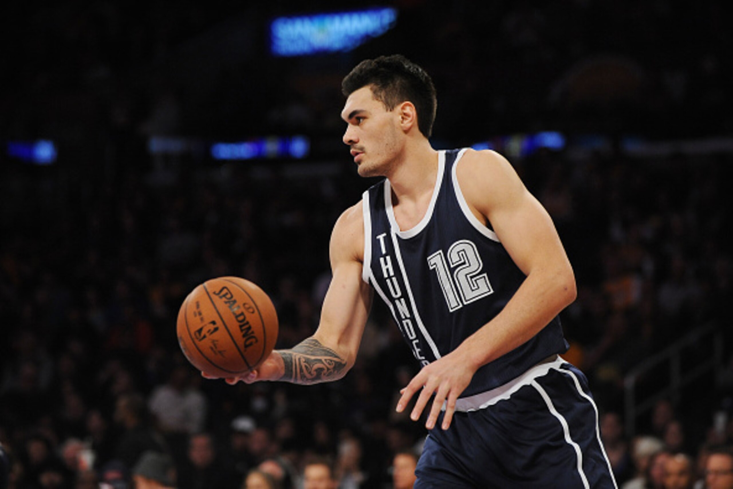 LOS ANGELES, CA - DECEMBER 19: Steven Adams #12 of the Oklahoma City Thunder drives against the Los Angeles Lakers at STAPLES Center on December 19, 2014 in Los Angeles, California. NOTE TO USER: User expressly acknowledges and agrees that, by downloading LOS ANGELES, CA - DECEMBER 19: Steven Adams #12 of the Oklahoma City Thunder drives against the Los Angeles Lakers at STAPLES Center on December 19, 2014 in Los Angeles, California. NOTE TO USER: User expressly acknowledges and agrees that, by downloading