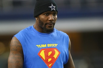 ARLINGTON, TX - DECEMBER 21:  Dez Bryant #88 of the Dallas Cowboys before a game against the Indianapolis Colts at AT&T Stadium on December 21, 2014 in Arlington, Texas.  (Photo by Ronald Martinez/Getty Images)