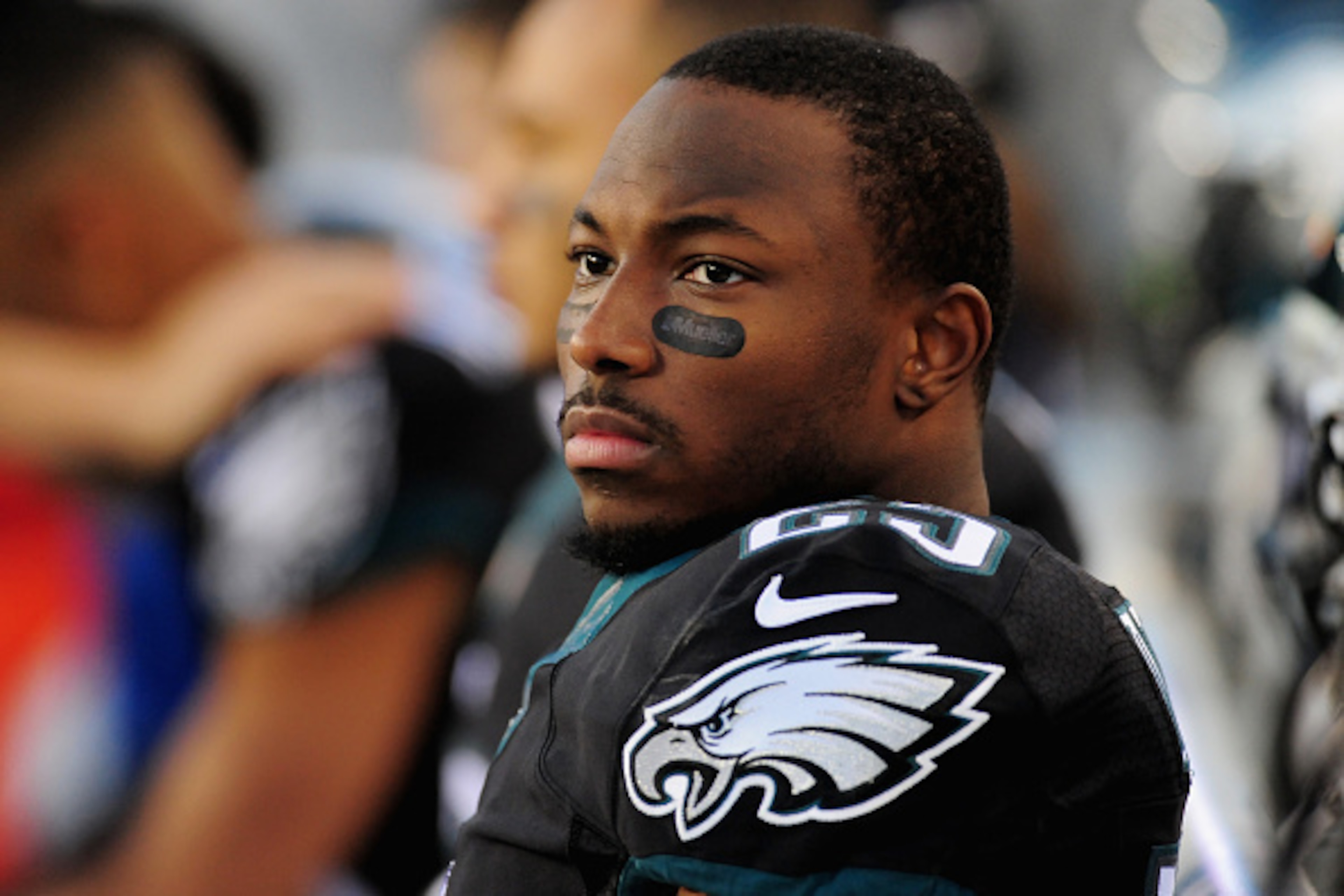 PHILADELPHIA, PA - DECEMBER 07:   LeSean McCoy #25 of the Philadelphia Eagles looks on from the bench during the first quarter against the Seattle Seahawks at Lincoln Financial Field on December 7, 2014 in Philadelphia, Pennsylvania.  (Photo by Evan Habee