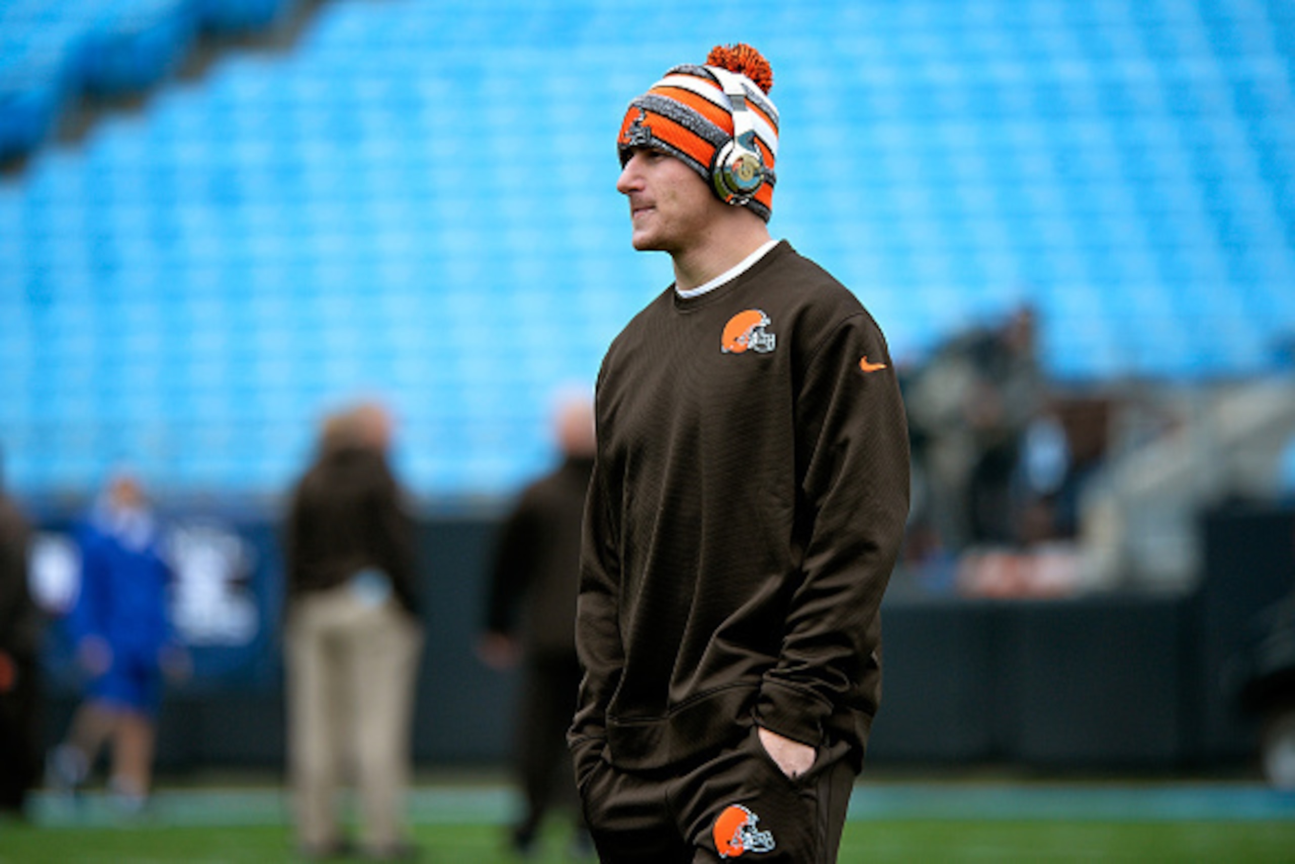 CHARLOTTE, NC - DECEMBER 21:  Johnny Manziel #2 of the Cleveland Browns warms up before their game against the Carolina Panthers at Bank of America Stadium on December 21, 2014 in Charlotte, North Carolina.  (Photo by Grant Halverson/Getty Images)