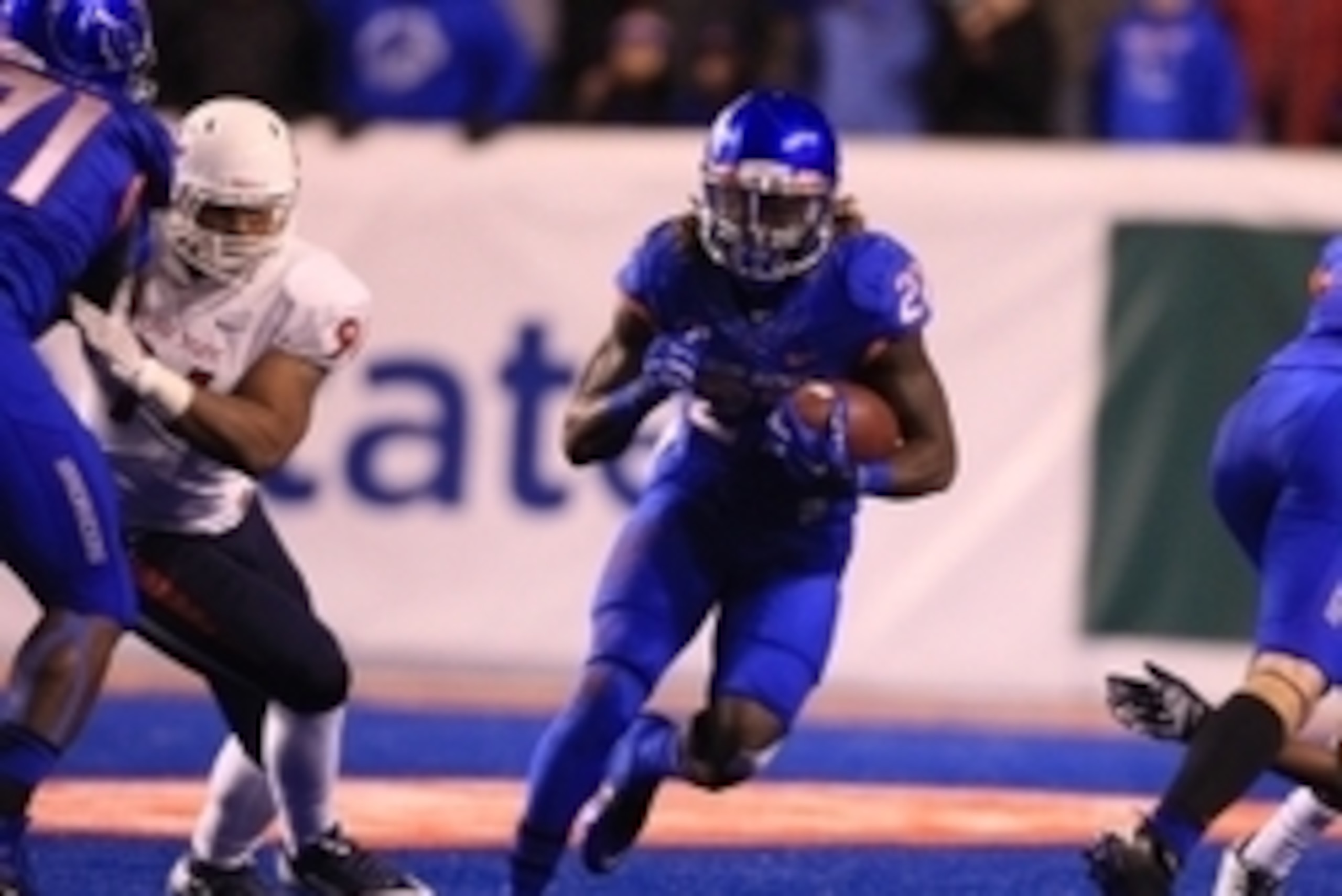 Dec 6, 2014; Boise, ID, USA; Boise State Broncos running back Jay Ajayi (27) during the first half verses the Fresno State Bulldogs at Albertsons Stadium. Boise State defeats Fresno State 28-14. Mandatory Credit: Brian Losness-USA TODAY Sports