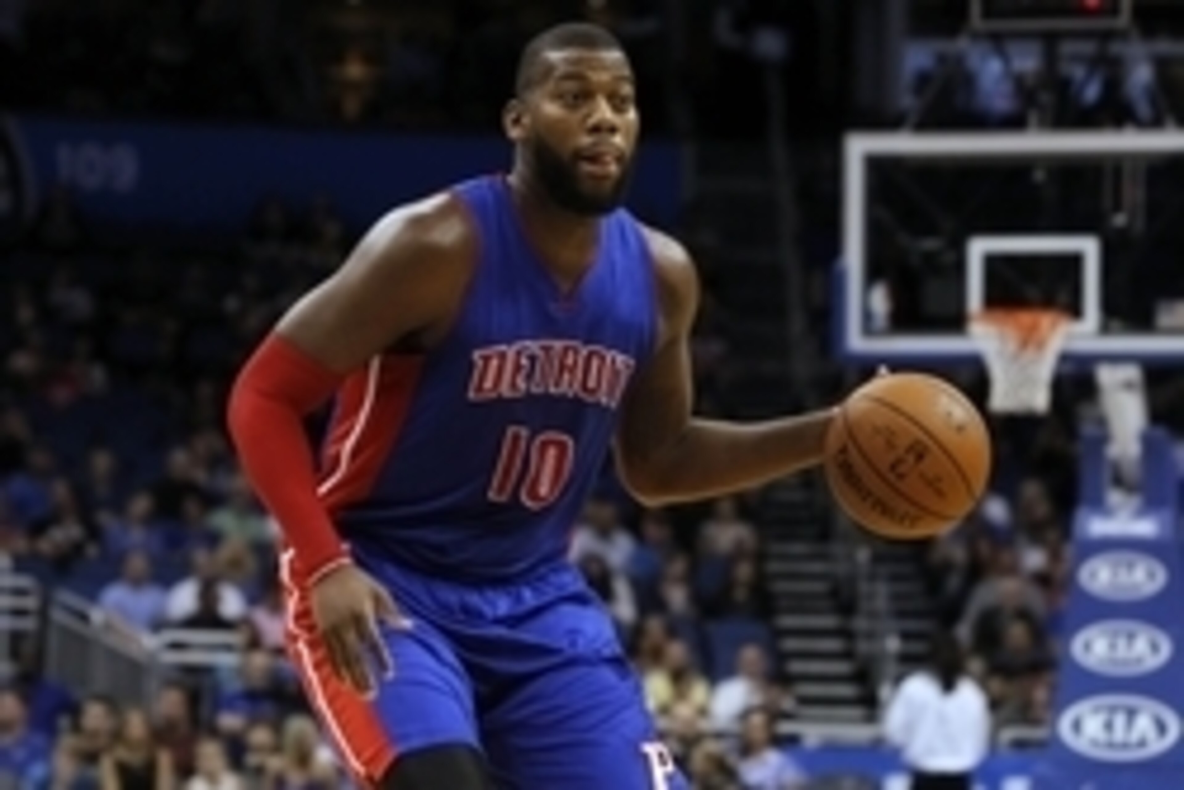 Oct 17, 2014; Orlando, FL, USA; Detroit Pistons forward Greg Monroe (10) drives to the basket against the Orlando Magic during the first half at Amway Center. Mandatory Credit: Kim Klement-USA TODAY Sports Oct 17, 2014; Orlando, FL, USA; Detroit Pistons forward Greg Monroe (10) drives to the basket against the Orlando Magic during the first half at Amway Center. Mandatory Credit: Kim Klement-USA TODAY Sports