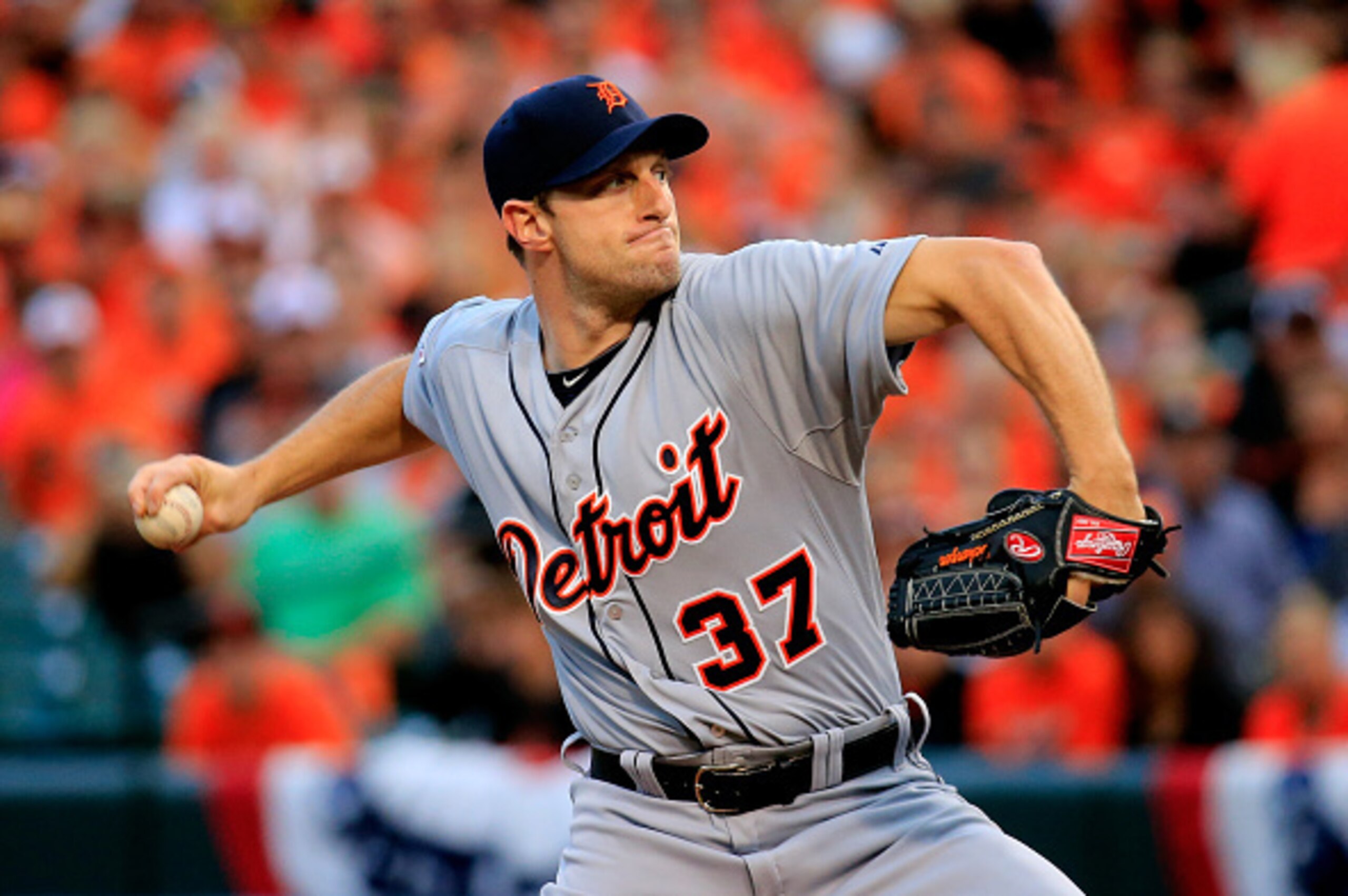 BALTIMORE, MD - OCTOBER 02:  Max Scherzer #37 of the Detroit Tigers throws a pitch in the first inning against the Baltimore Orioles during Game One of the American League Division Series at Oriole Park at Camden Yards on October 2, 2014 in Baltimore, Mar