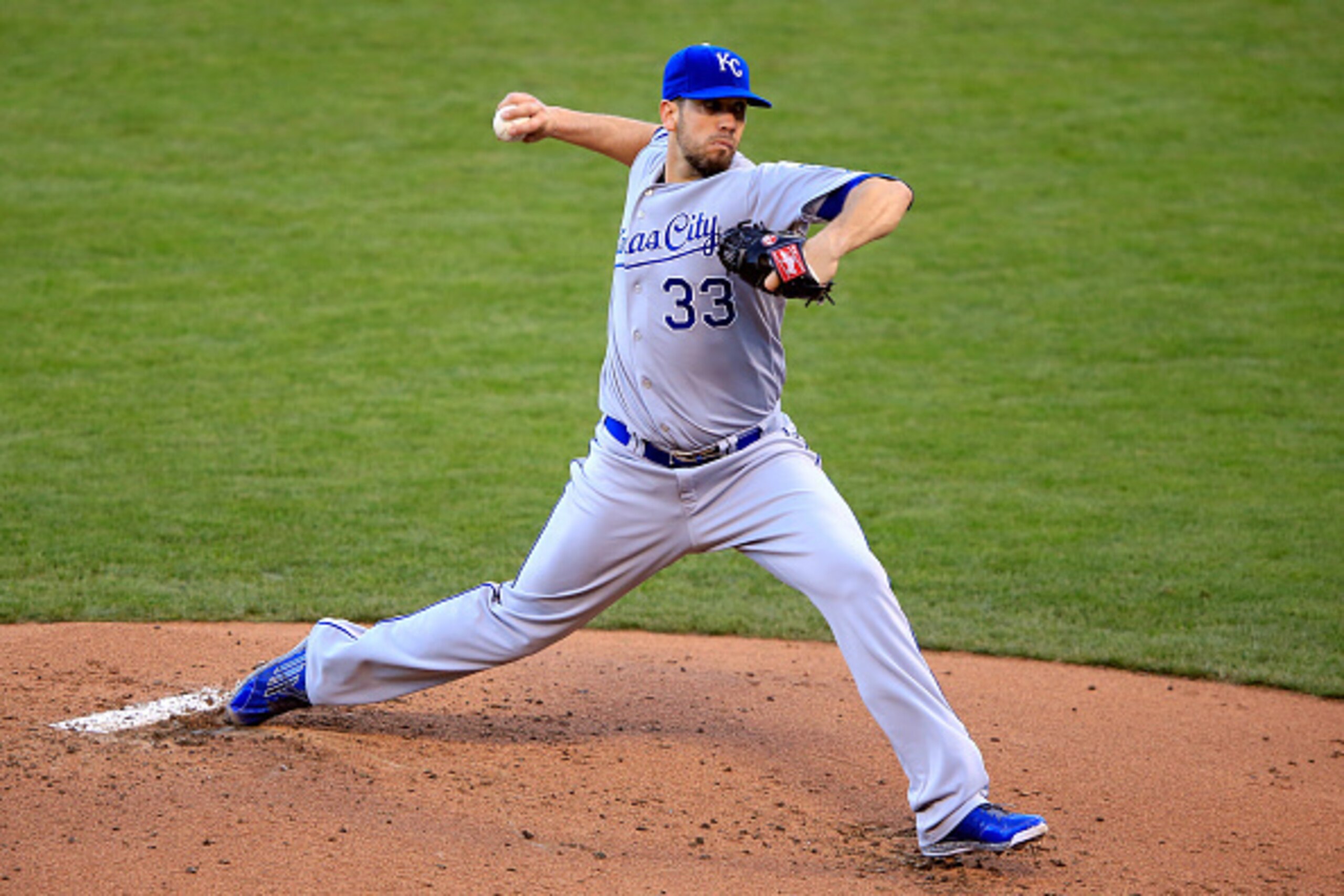 SAN FRANCISCO, CA - OCTOBER 26: James Shields #33 of the Kansas City Royals pitches in the first inning against the San Francisco Giants during Game Five of the 2014 World Series at AT&T Park on October 26, 2014 in San Francisco, California.  (Photo by Ja