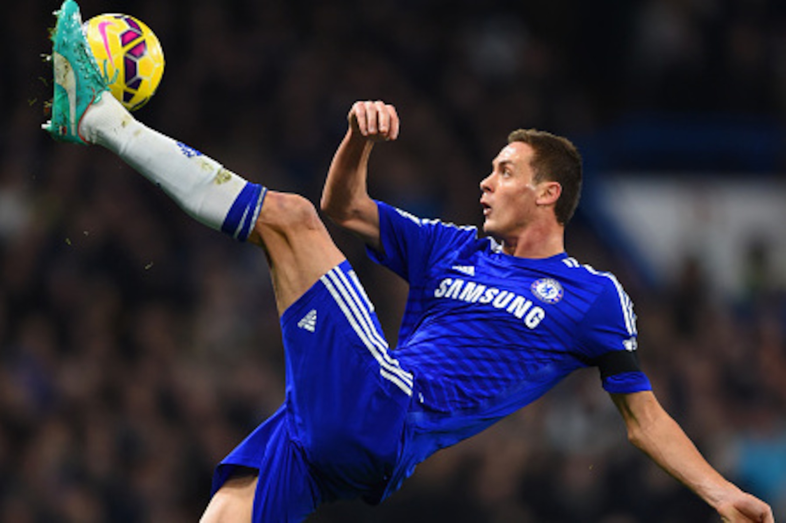LONDON, ENGLAND - DECEMBER 03: Nemanja Matic of Chelsea in action during the Barclays Premier League match between Chelsea and Tottenham Hotspur at Stamford Bridge on December 3, 2014 in London, England. (Photo by Shaun Botterill/Getty Images) LONDON, ENGLAND - DECEMBER 03: Nemanja Matic of Chelsea in action during the Barclays Premier League match between Chelsea and Tottenham Hotspur at Stamford Bridge on December 3, 2014 in London, England. (Photo by Shaun Botterill/Getty Images)
